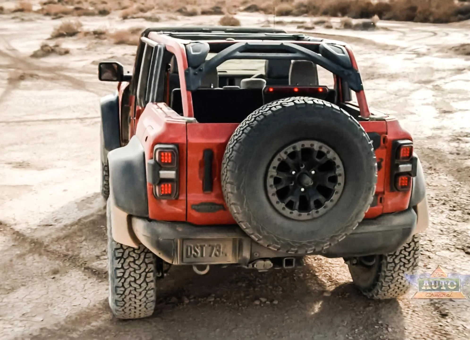 Ford Bronco The new Ford 2022 Bronco Raptor video revealed! PSX_20220124_000848