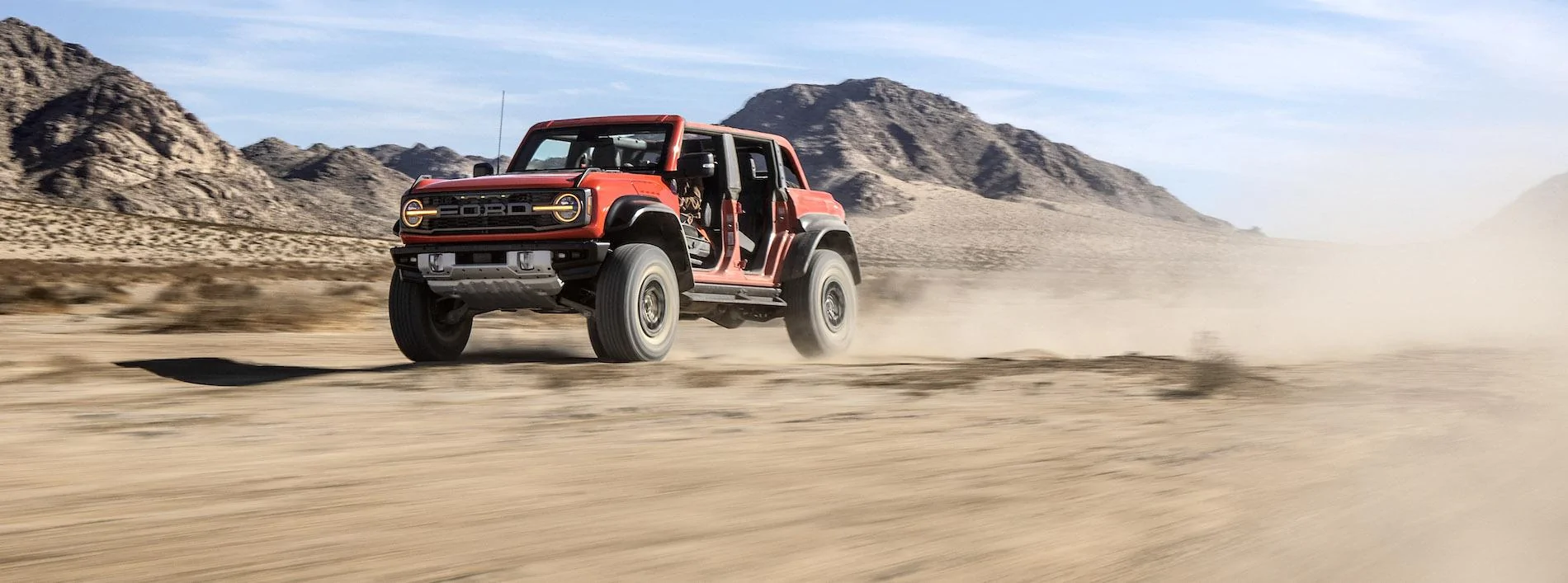 Ford Bronco 🦖 2022 Bronco Raptor Official Reveal! Specs | Info | Wallpaper | Photos | Videos 2022 Ford Bronco Raptor_03
