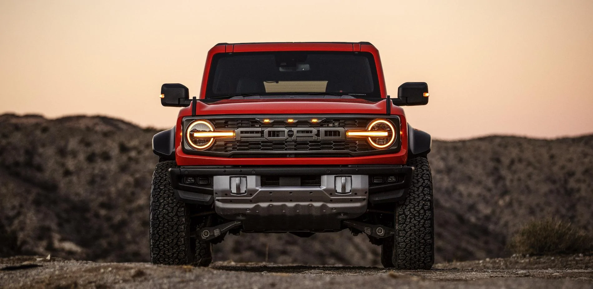 Ford Bronco 🦖 2022 Bronco Raptor Official Reveal! Specs | Info | Wallpaper | Photos | Videos 2022 Ford Bronco Raptor_18