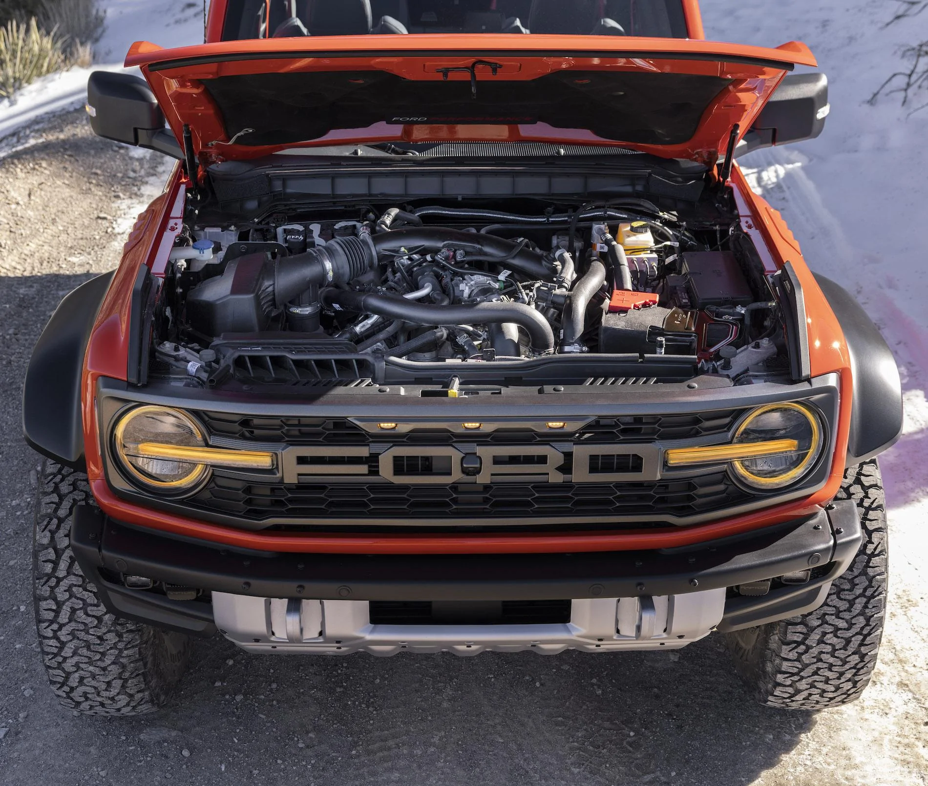 Ford Bronco 🦖 2022 Bronco Raptor Official Reveal! Specs | Info | Wallpaper | Photos | Videos 2022 Ford Bronco Raptor_details_02