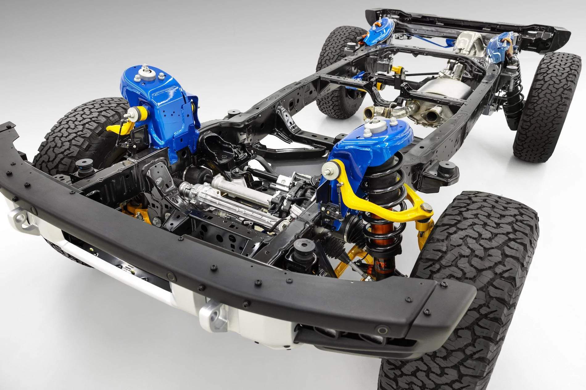 Ford Bronco 🦖 2022 Bronco Raptor Official Reveal! Specs | Info | Wallpaper | Photos | Videos 2022 Ford Bronco Raptor_chassis_ 02