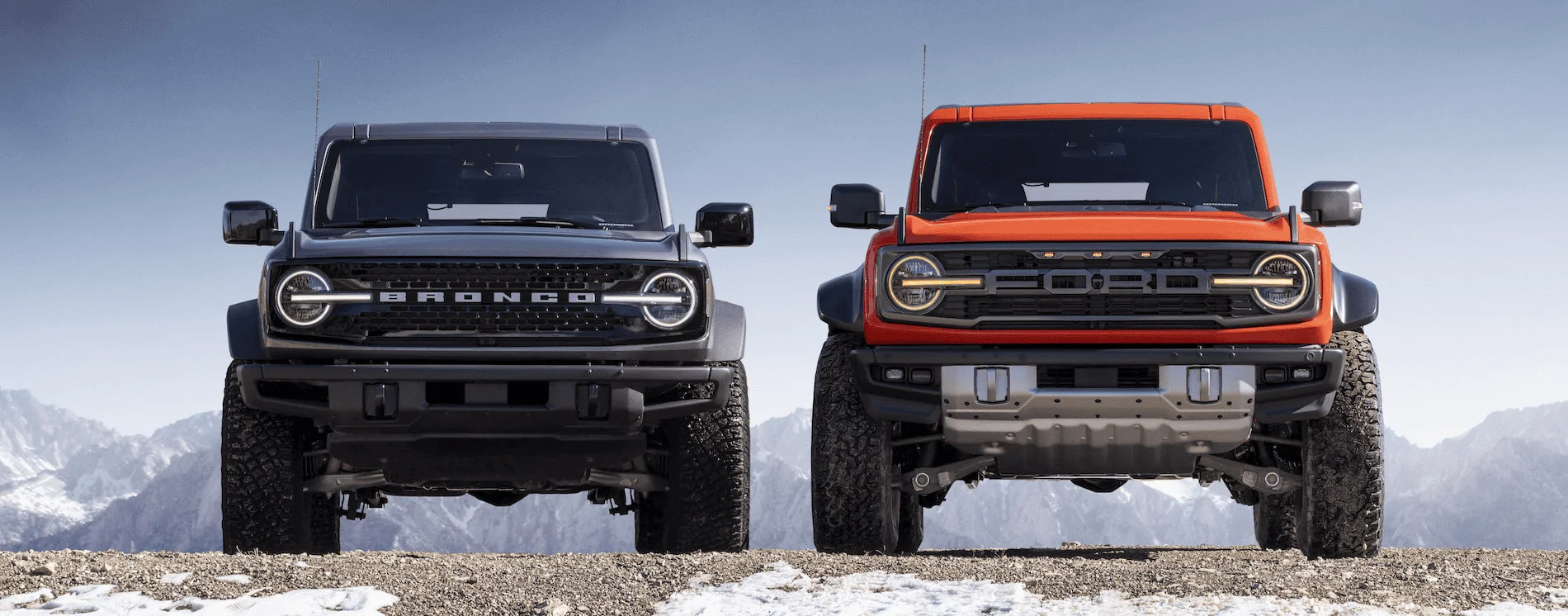 Ford Bronco Raptor vs Badlands Sasquatch comparison 1643139442234