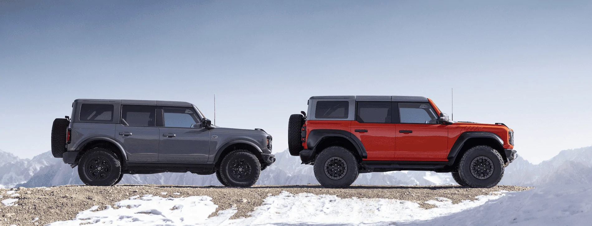 Ford Bronco Raptor vs Badlands Sasquatch comparison 1643139456373