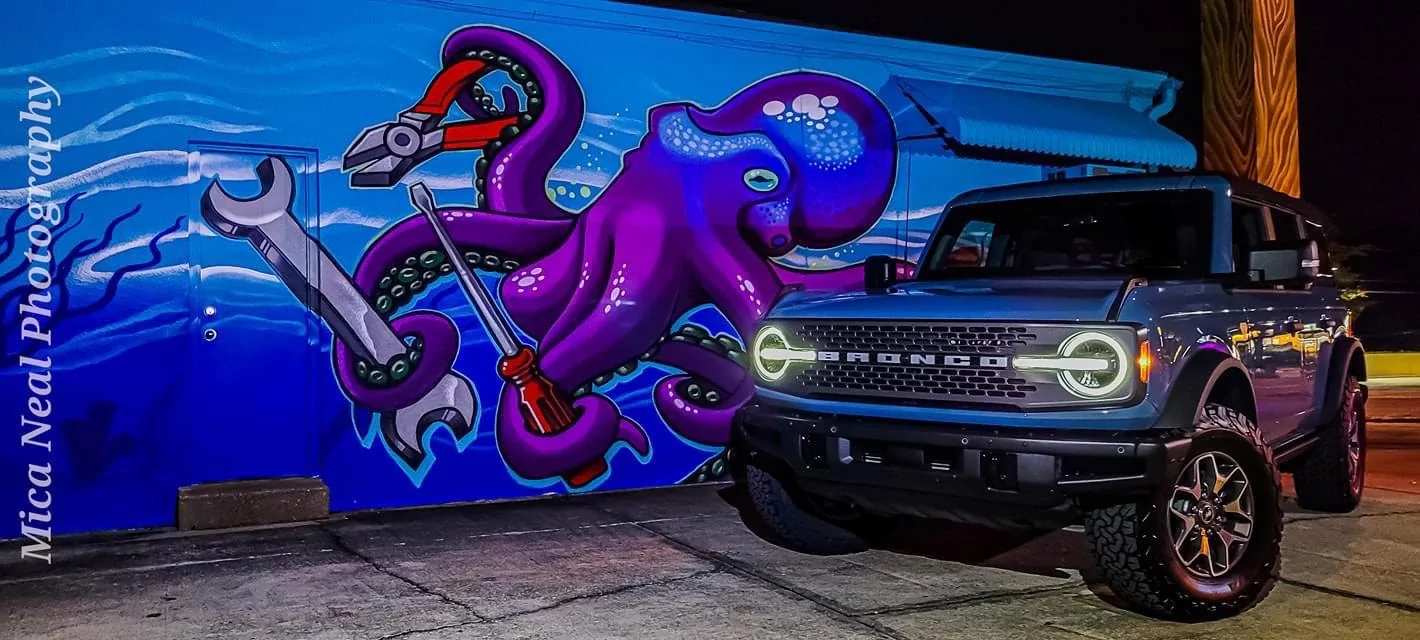 Ford Bronco MY22 Badlands mural pics 34F7CAC7-E8FE-4925-890E-0ACC9352DD7E
