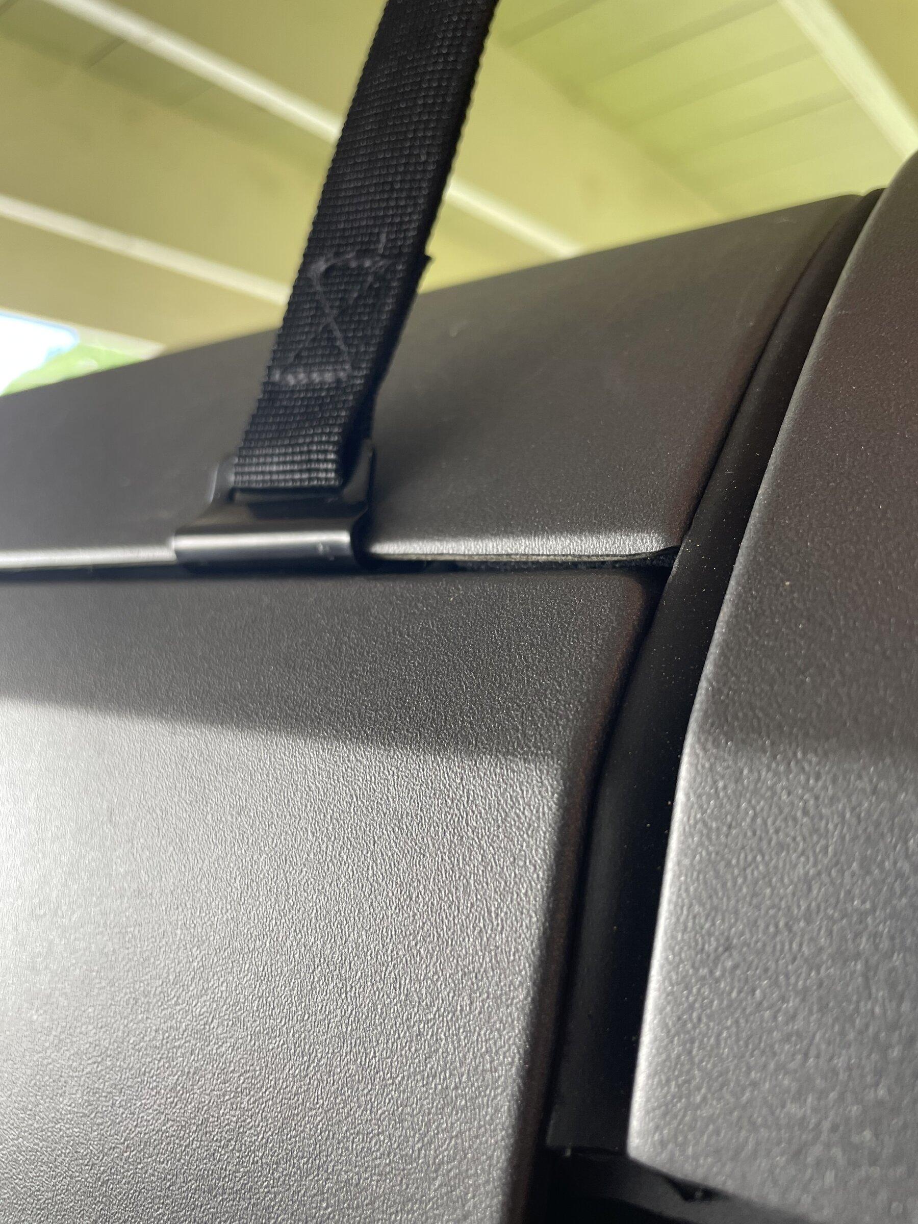 Ford Bronco Roof straps for hardtop. C1FFCBC1-7151-47A1-90F9-992933014147