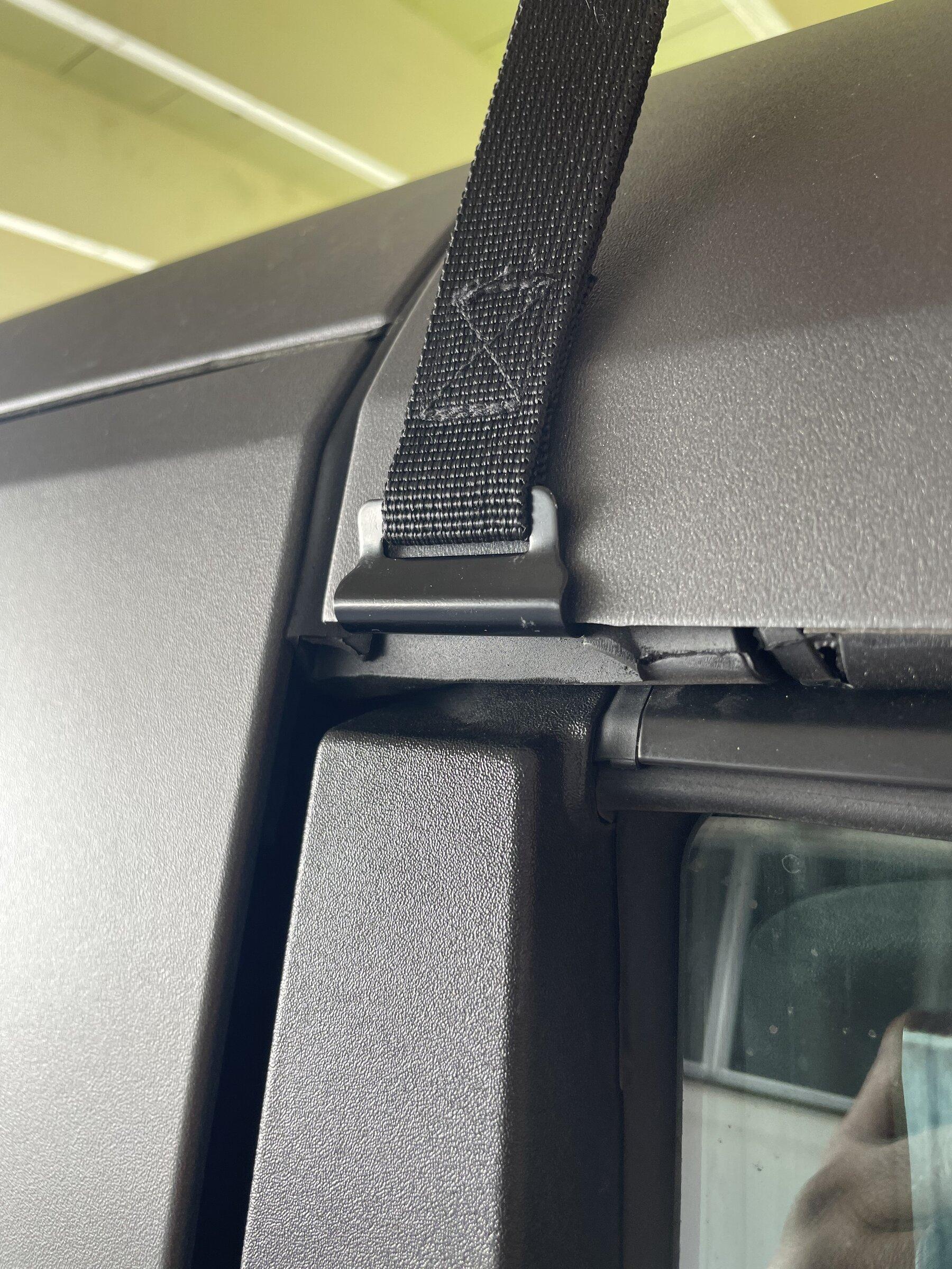 Ford Bronco Roof straps for hardtop. B26AB30A-6A7D-4A36-85C9-F018D92A765A