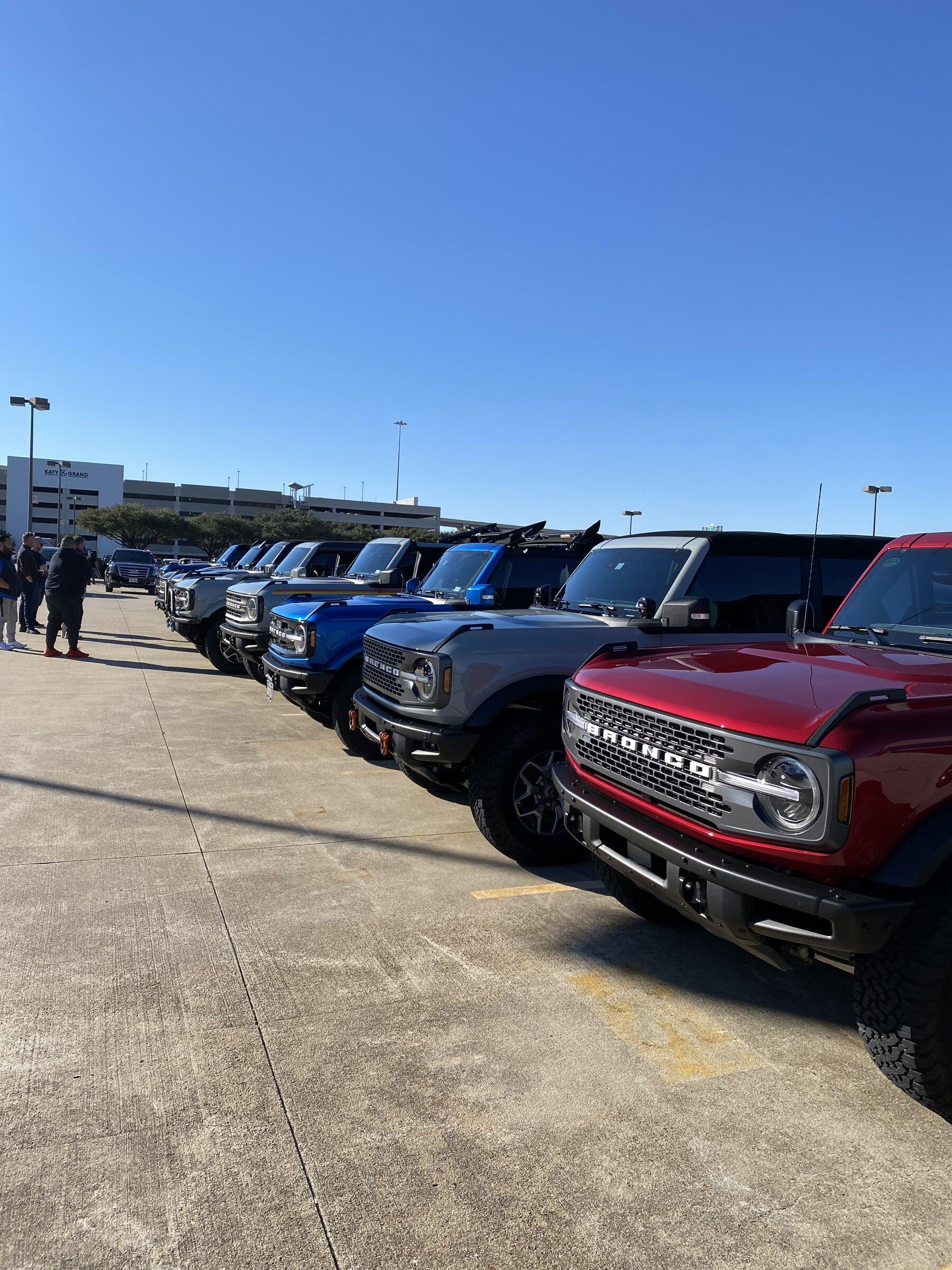 Ford Bronco Houston area meet sees 31 Broncos turn out! 822AD6D6-637D-430E-97FE-D18F5EE8AEA5
