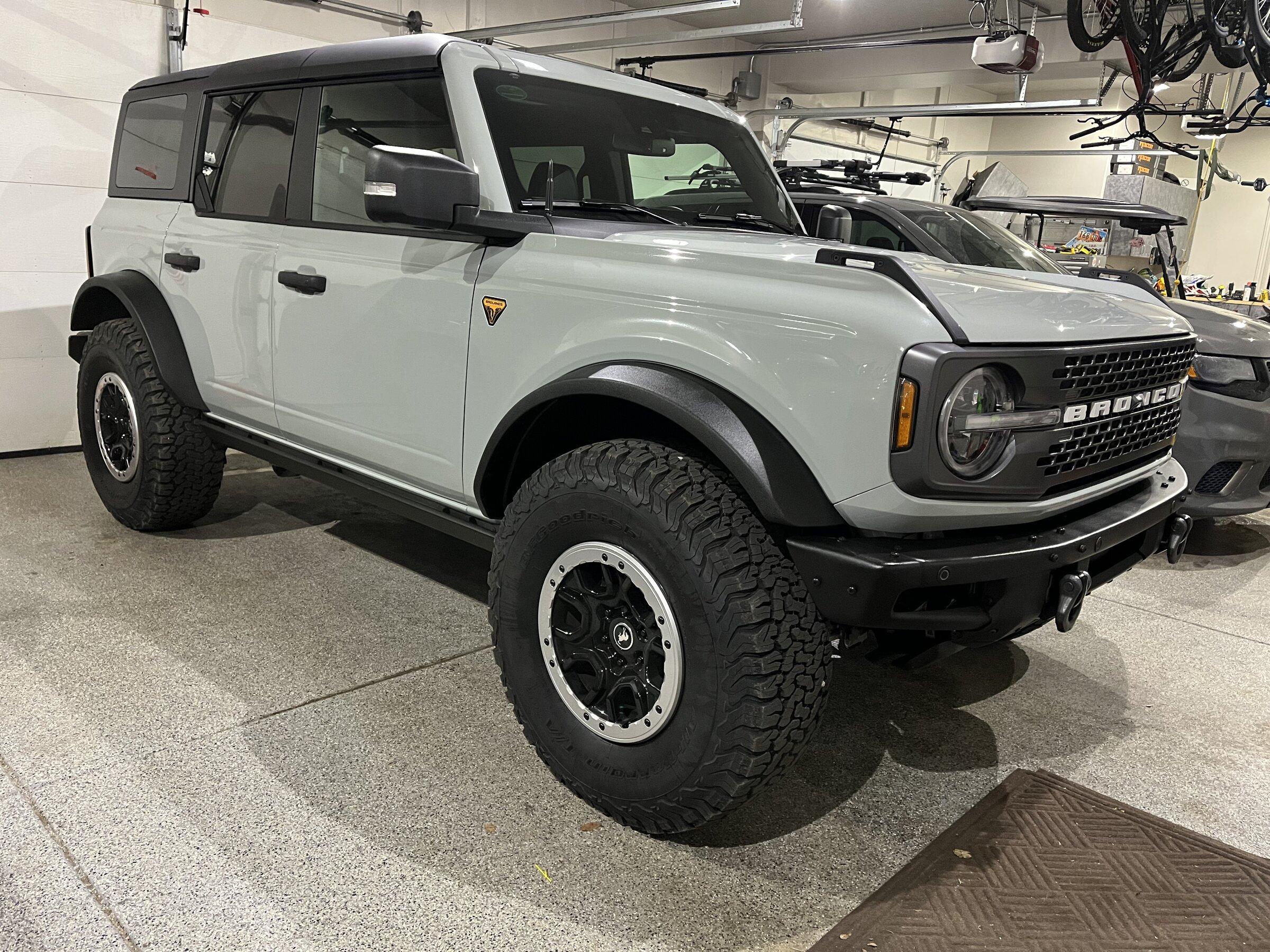 Ford Bronco 🛠 12/20/21 Build Week Group IMG_1029