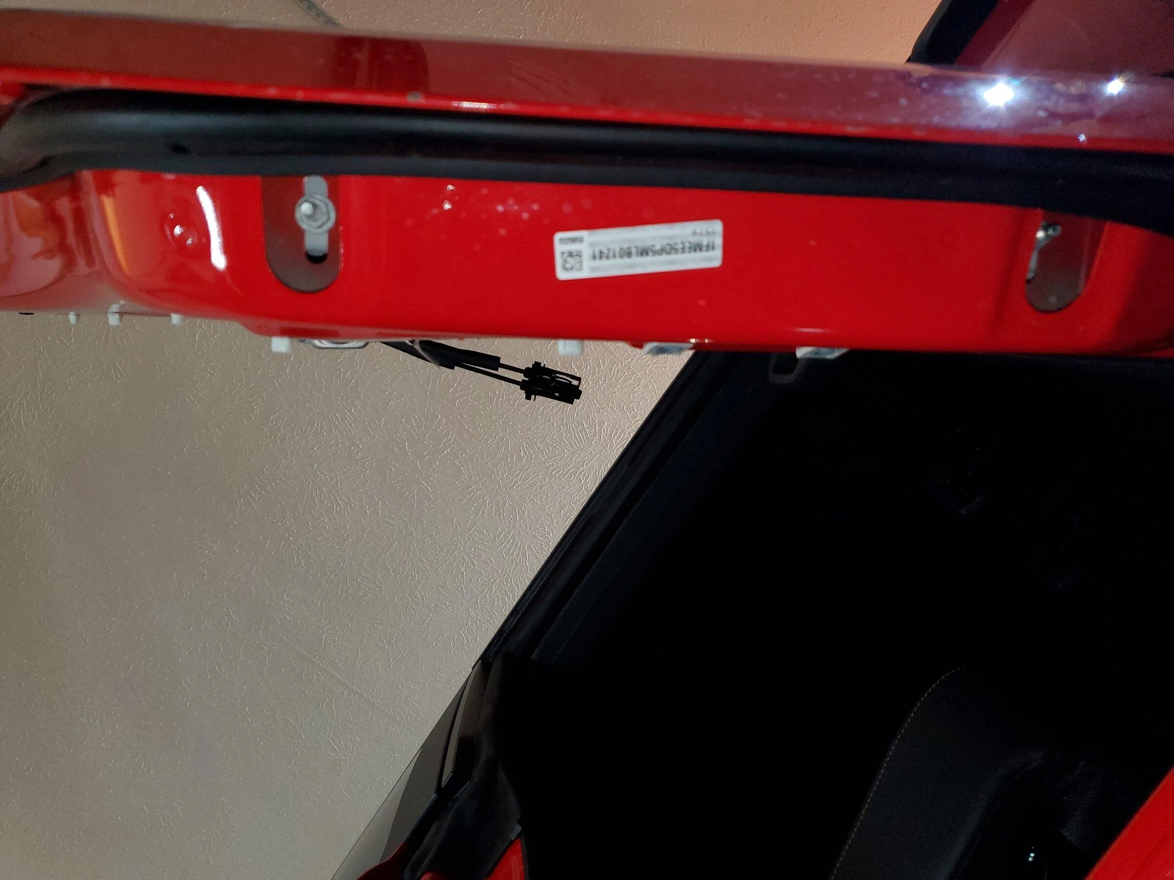 Ford Bronco window getting caught when opening door 20220126_110914