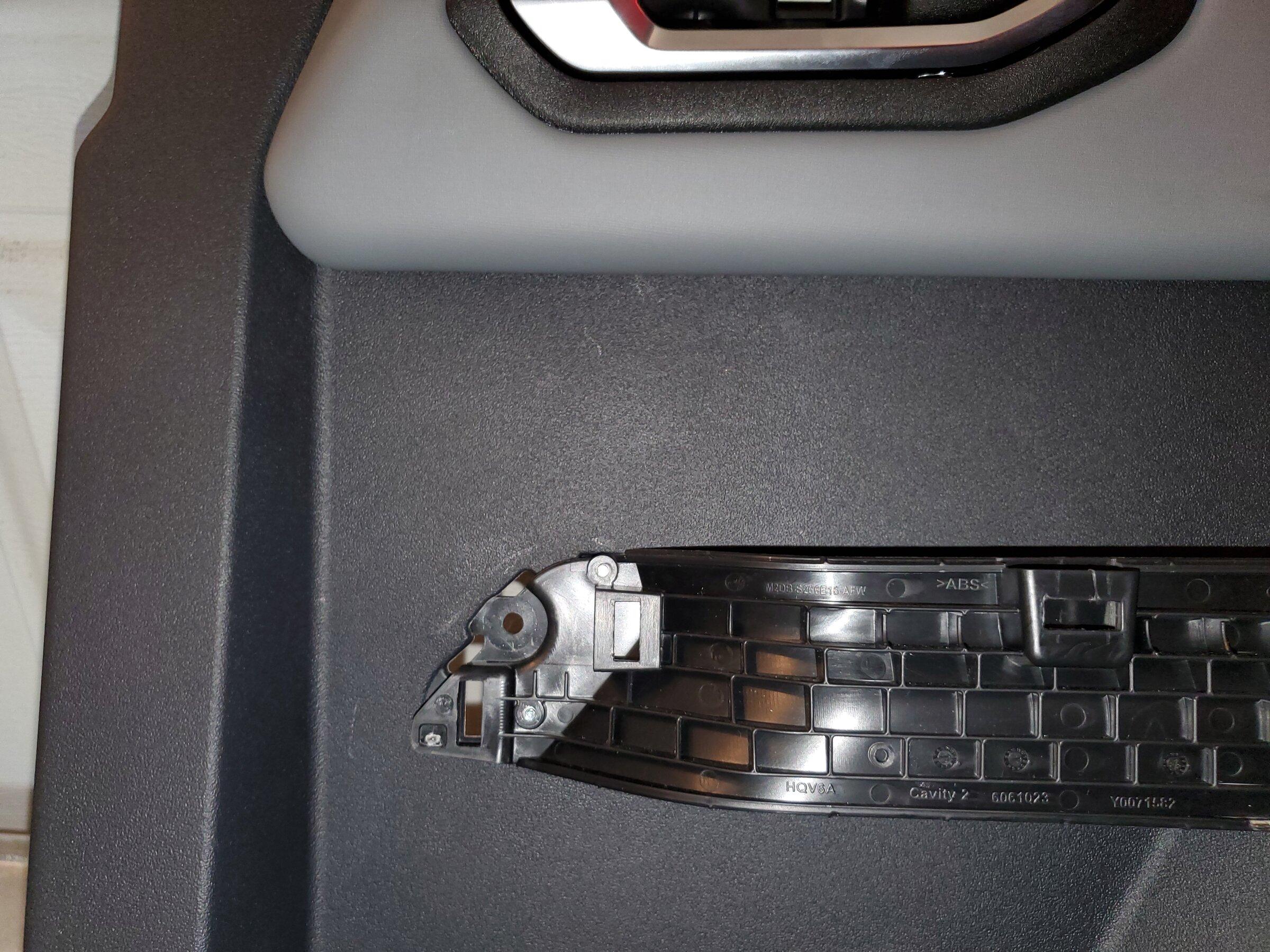 Ford Bronco window getting caught when opening door 20220126_110936