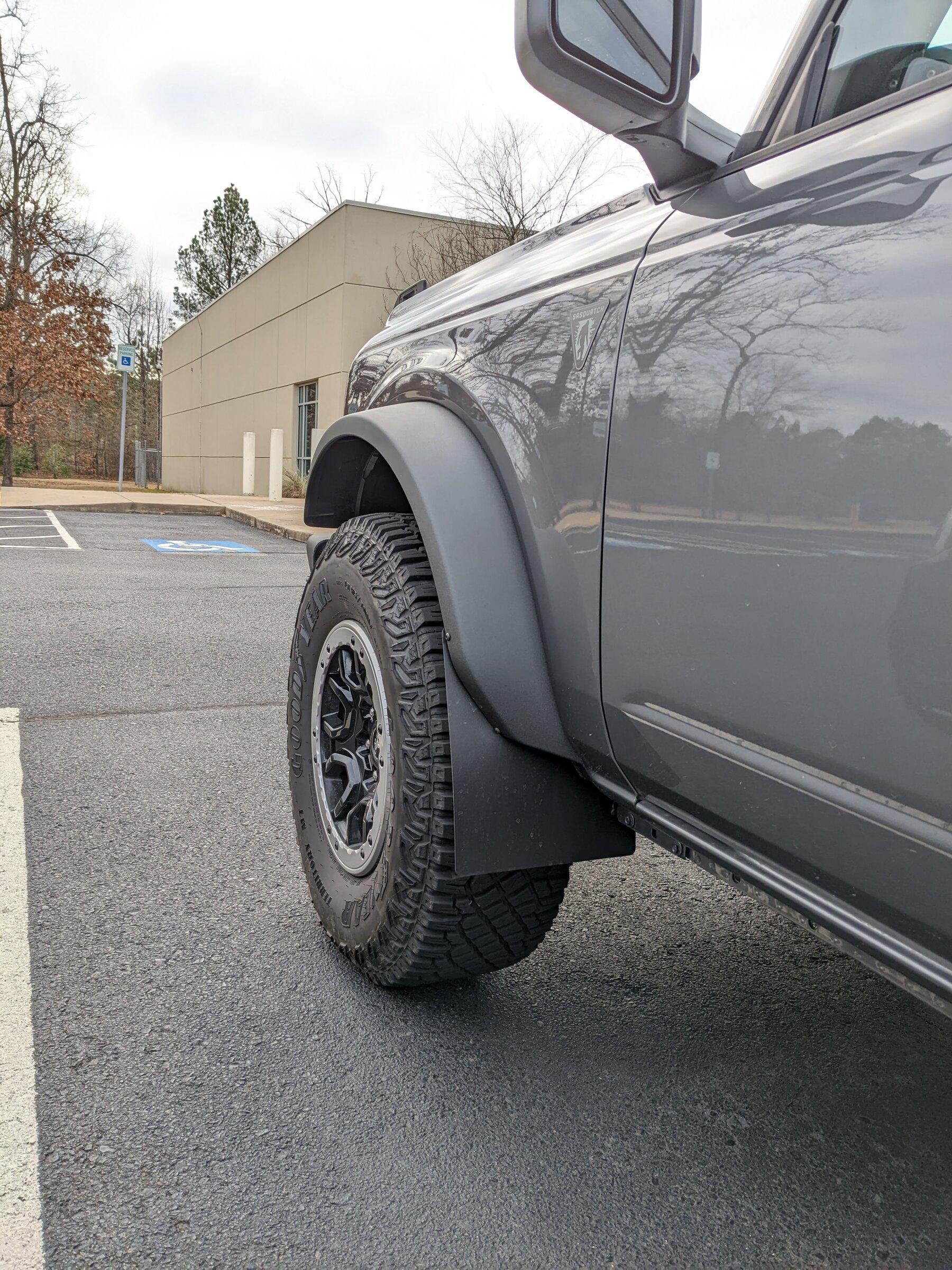 Ford Bronco Base Model Owners: Official Thread PXL_20220125_150745057.MP