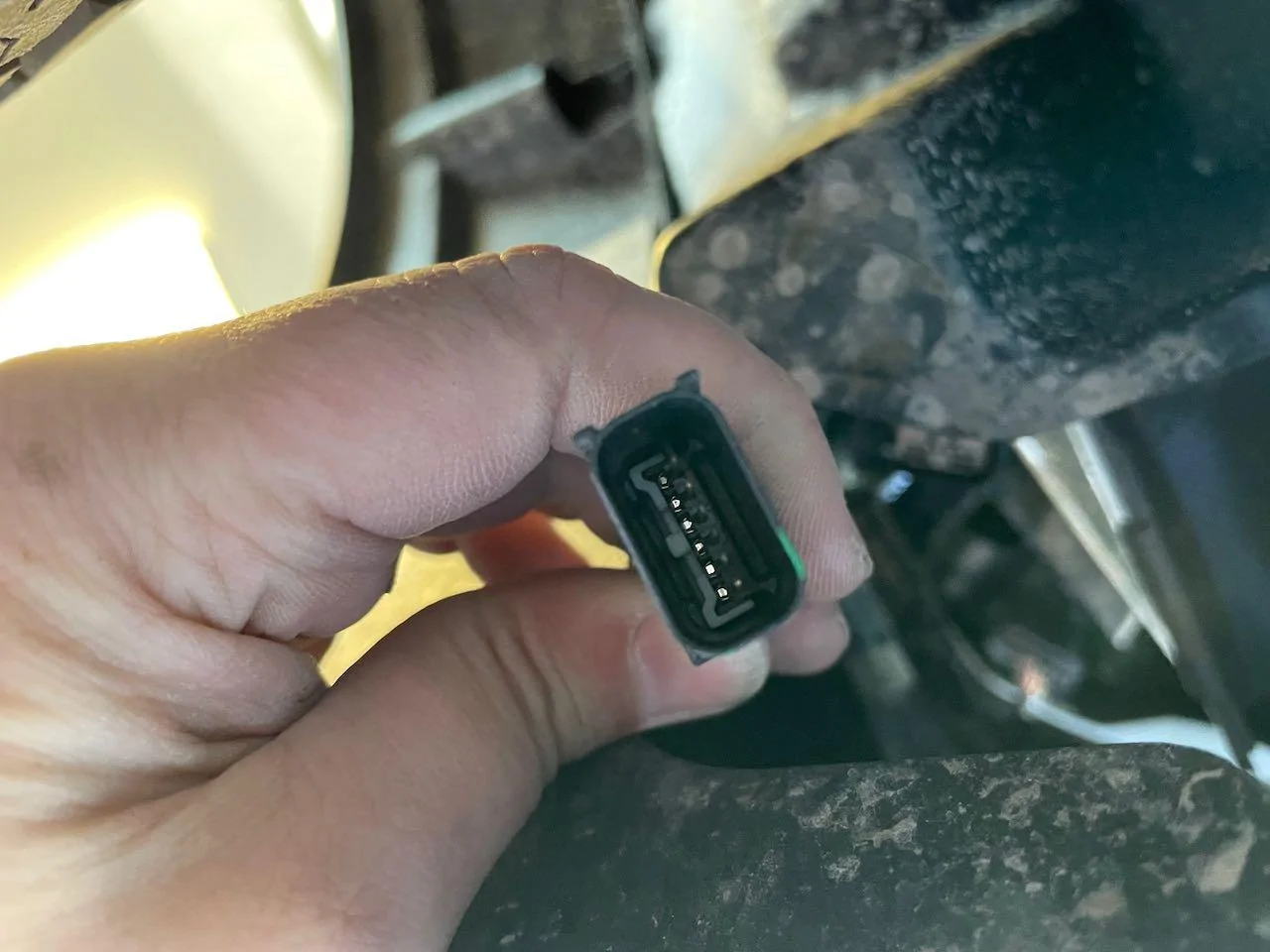 Ford Bronco Broken connector for parking sensors Connector - 1