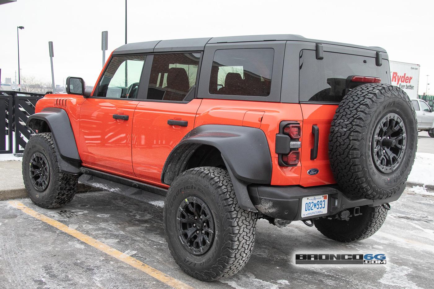 Ford Bronco 📷 Bronco Raptor Spied in Code Orange & Iconic Silver w/ New Interior Accents 2023-bronco-raptor-code-orange-spied-11