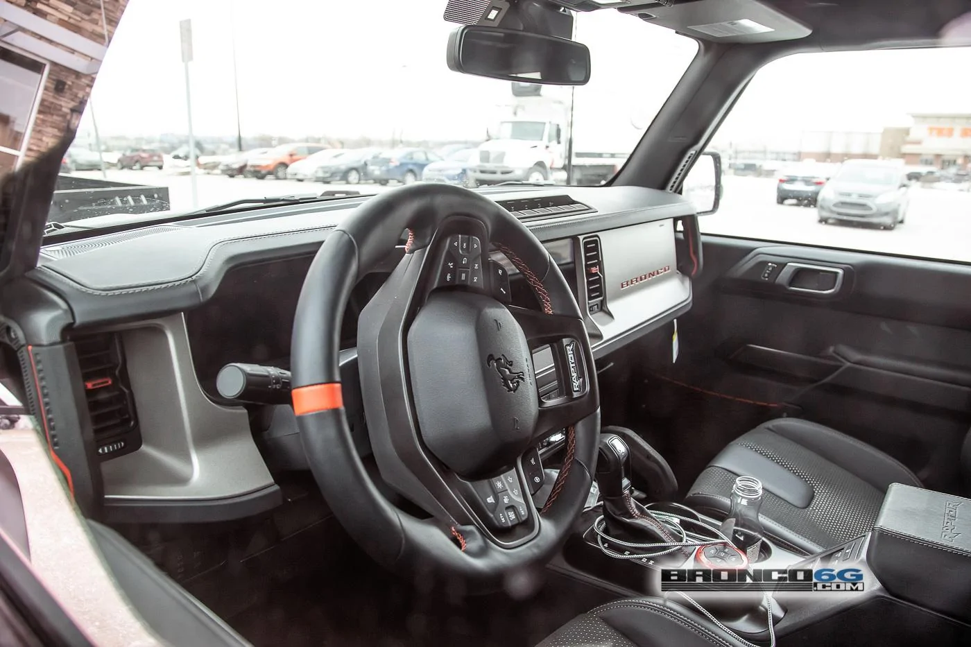 Ford Bronco 📷 Bronco Raptor Spied in Code Orange & Iconic Silver w/ New Interior Accents 2023-bronco-raptor-code-orange-spied-27