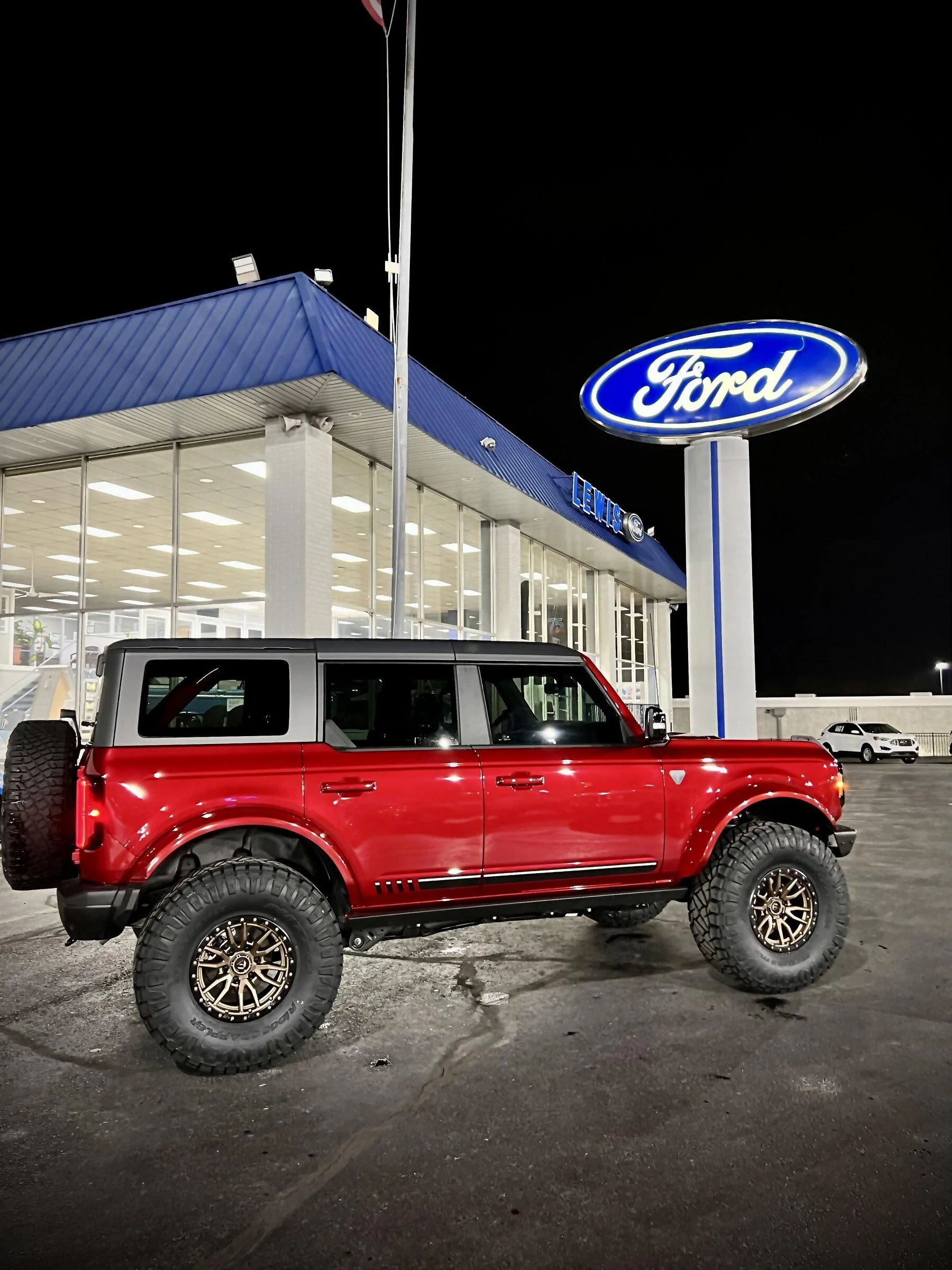 Ford Bronco 37" Tires on Rapid Red First Edition Bronco w/ Painted Flares BED0A515-9E5A-44AF-B5FA-44017474B3DC