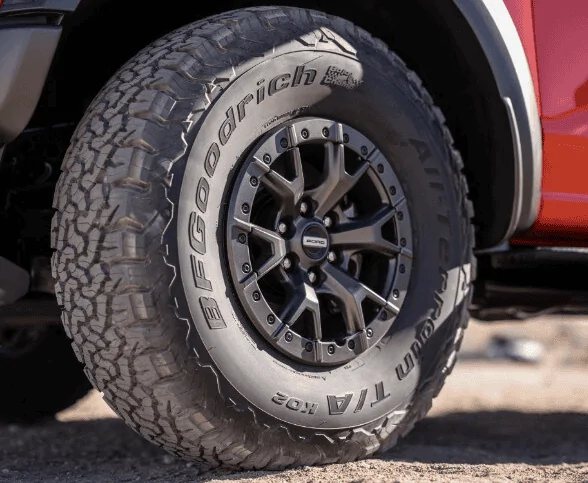 Ford Bronco 3 factory wheel options for 2022 Bronco Raptor (pics) 1643313701284
