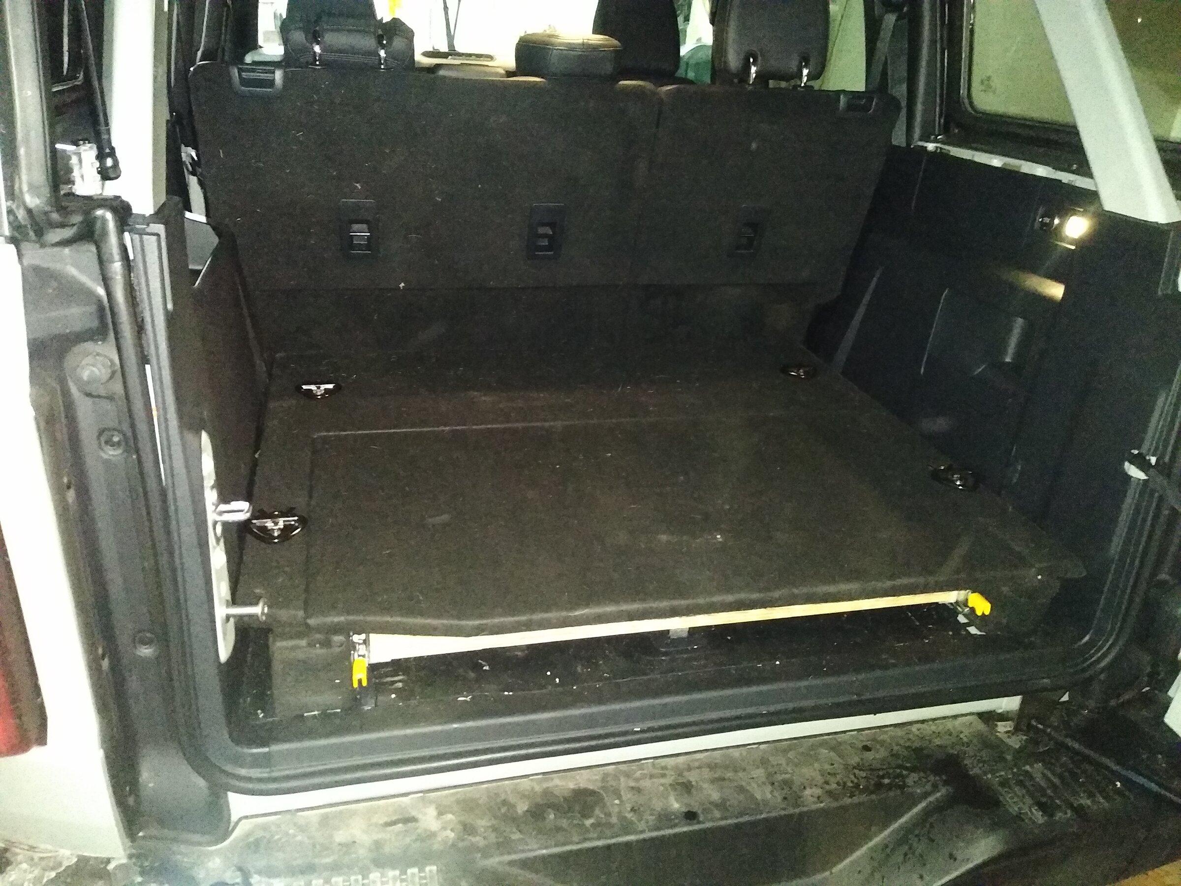 Ford Bronco Slide out tailgate now live on Bronco builder IMG_20220121_195943350