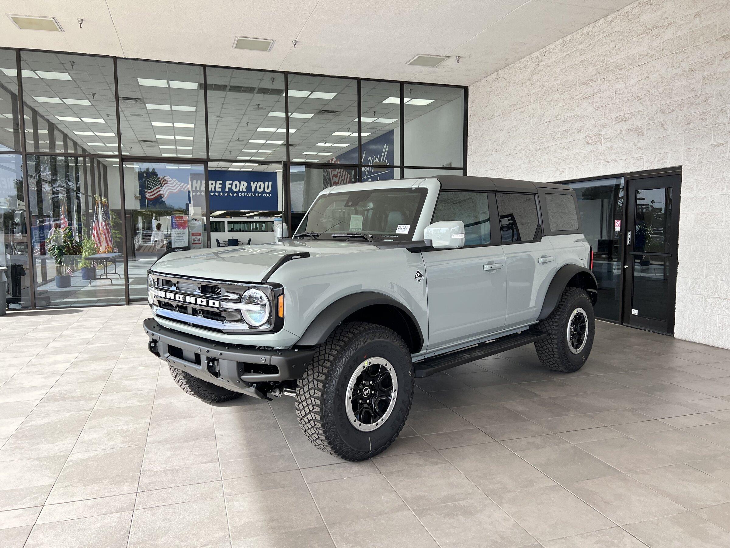 Ford Bronco Mall Crawler Turned Off-Roader 628AEF93-CFFB-4E16-8C11-0225060F90DF