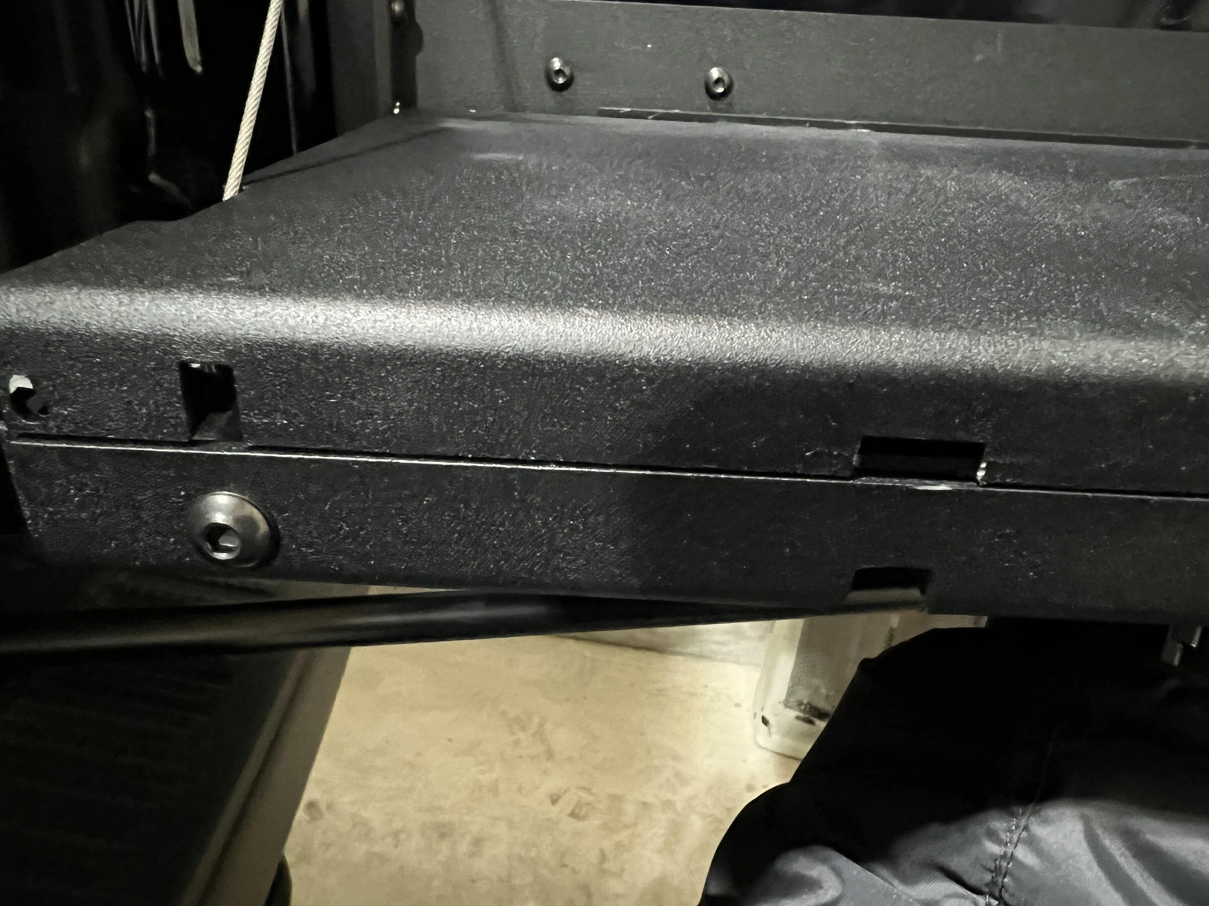 Ford Bronco JcrOffroad Fold down molle table has been released! 20220128_194445727_iOS