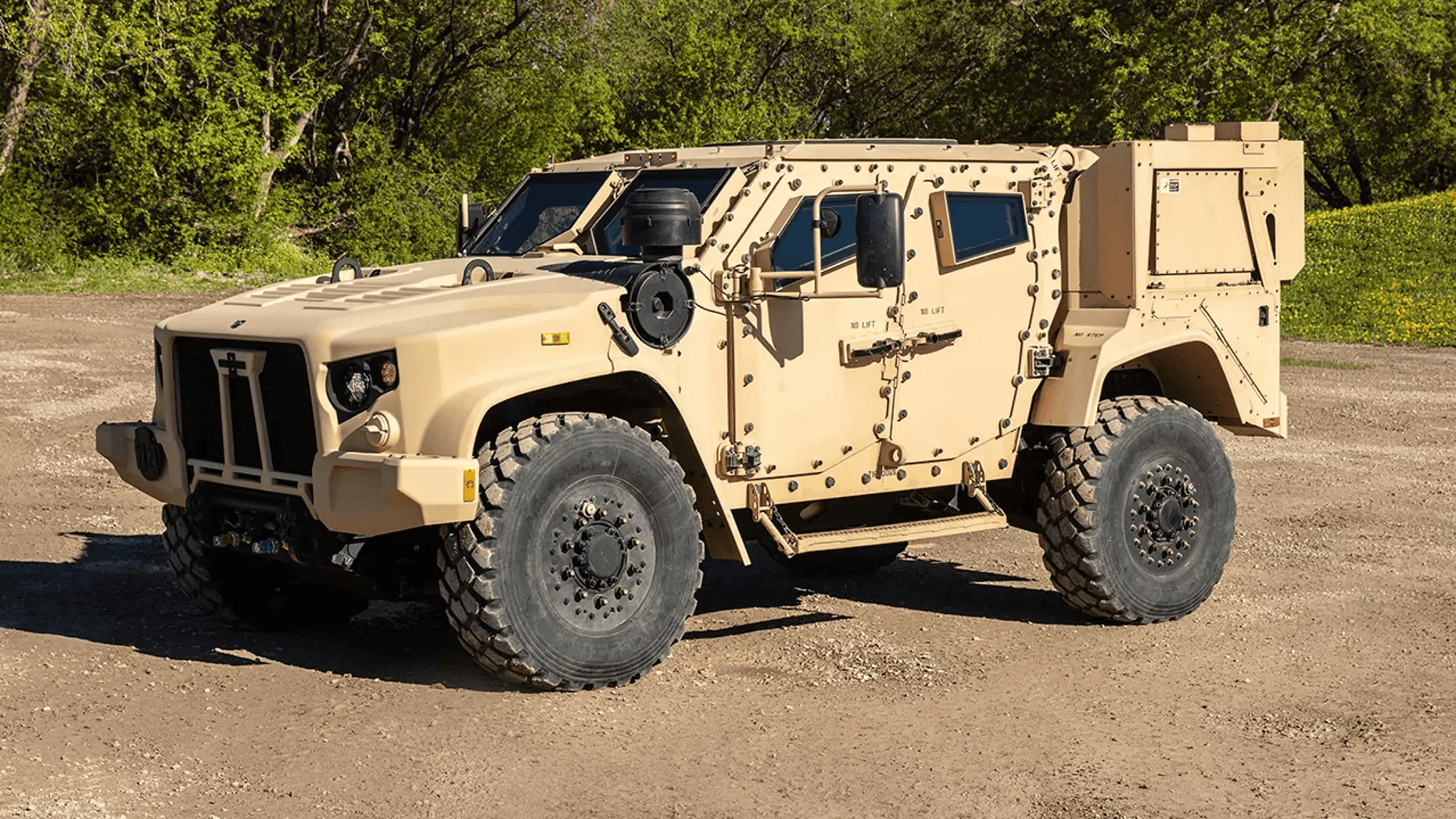 Ford Bronco Oshkosh eJLTV Military Vehicle 1643402908910