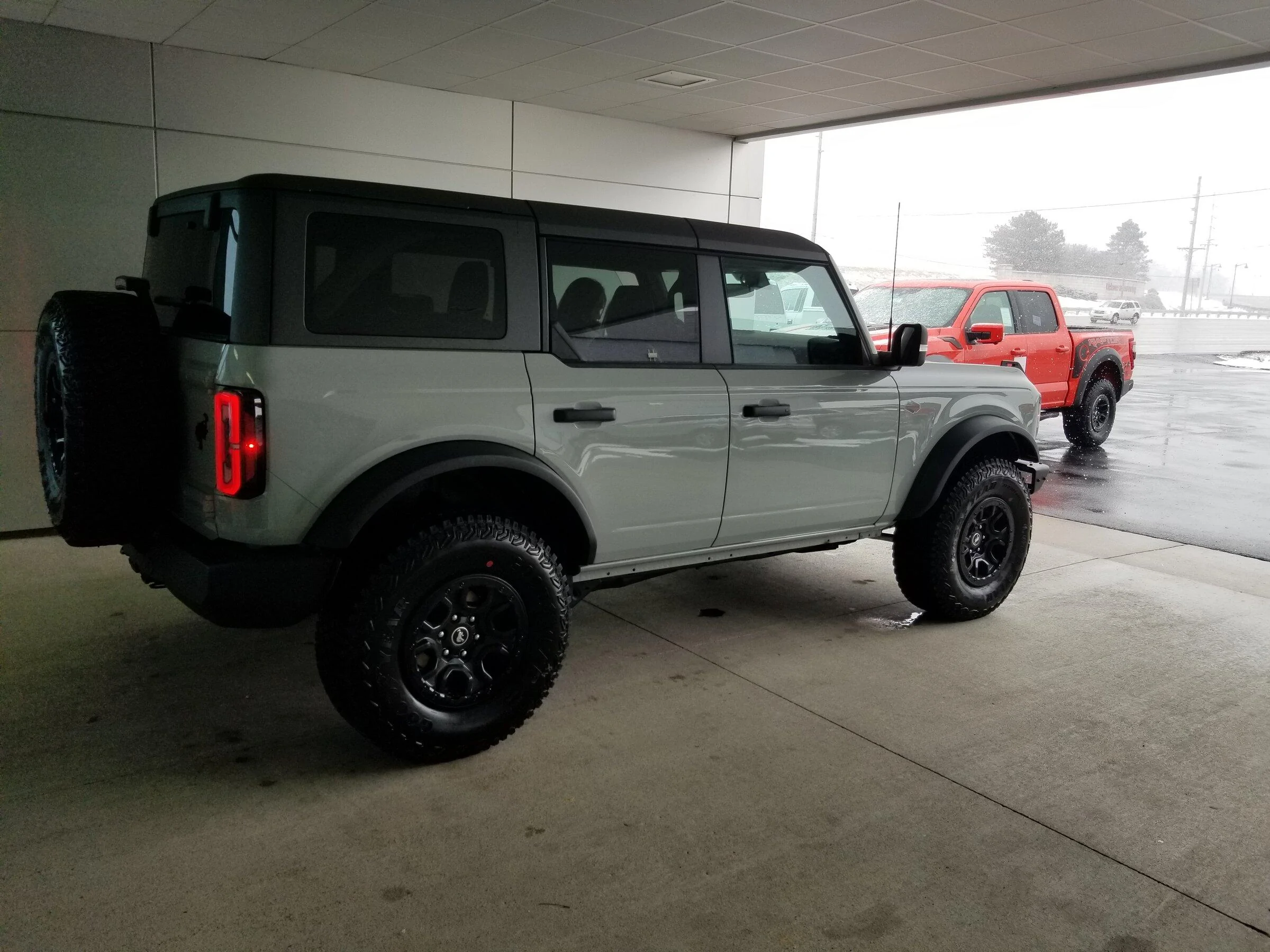 Ford Bronco 🛠 1/3/22 Build Week Group 20220128_131002