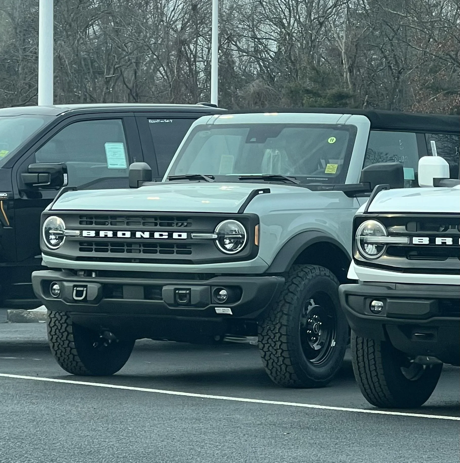 Ford Bronco 🛠 1/3/22 Build Week Group 73845039-6F87-4082-A02A-A9722CFEA6E6