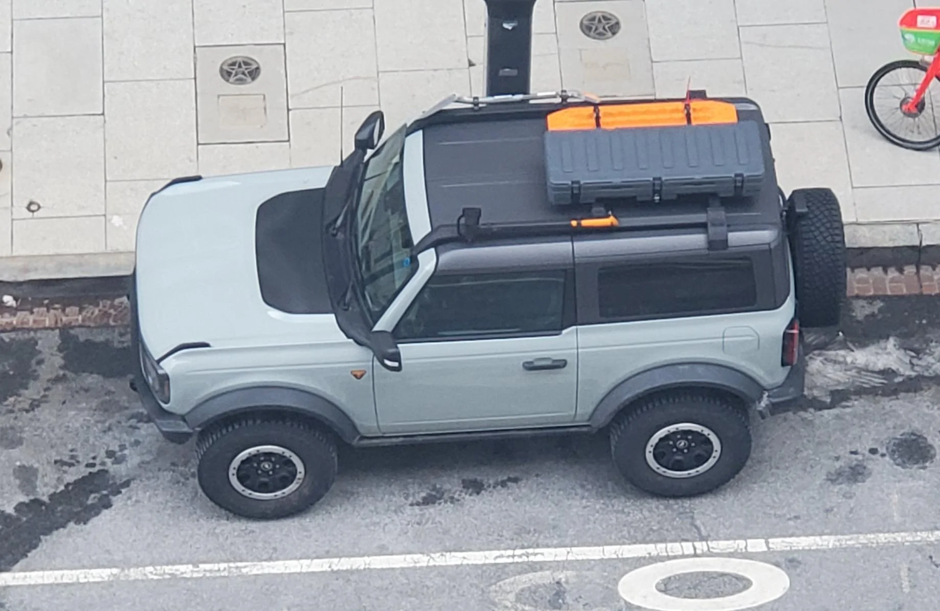 Ford Bronco CACTUS GRAY Bronco Club 20220118_093617