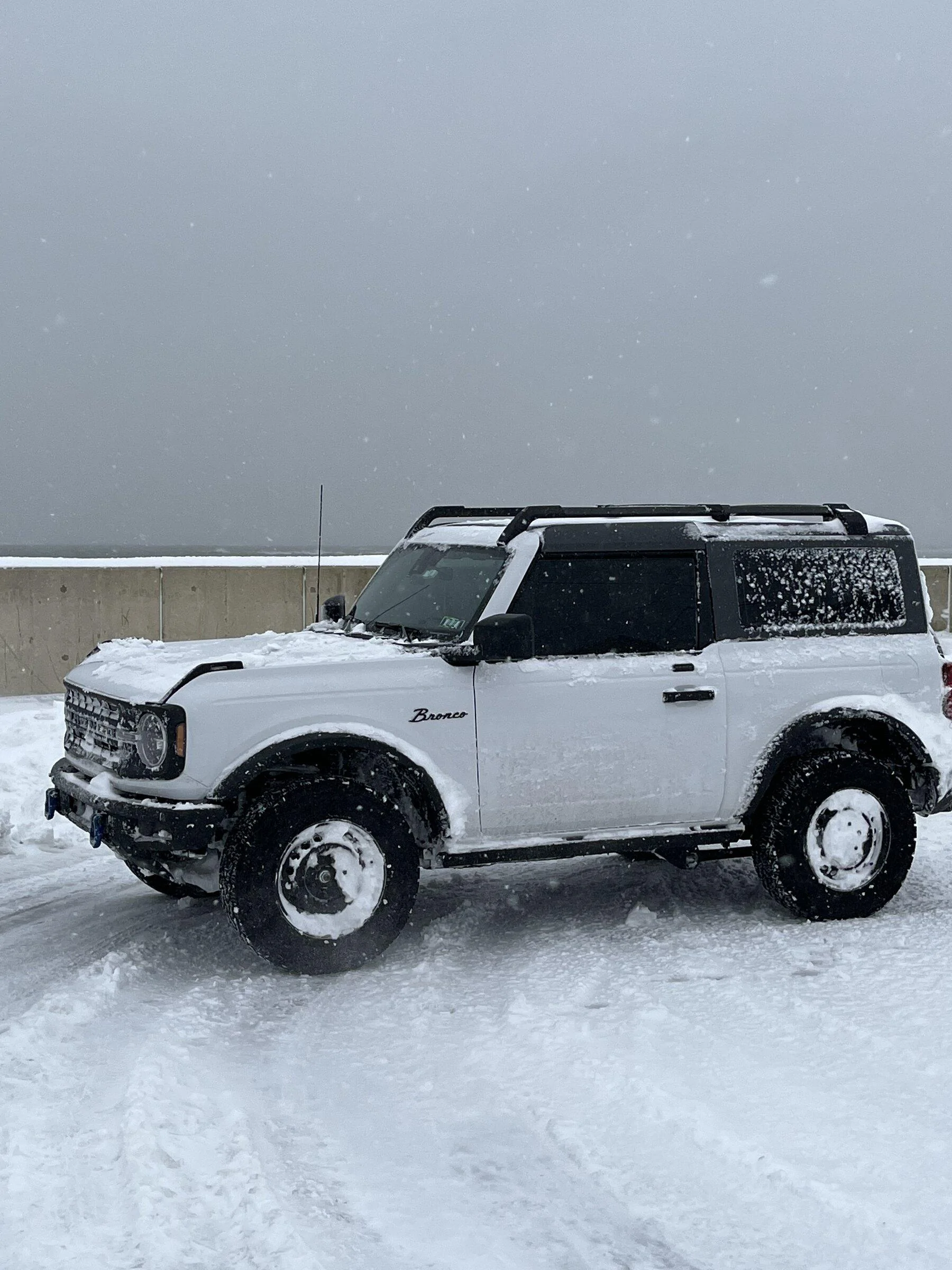 Ford Bronco 22 nor’easter snow storm 9B341CB4-F32B-4682-968F-639288D20E66