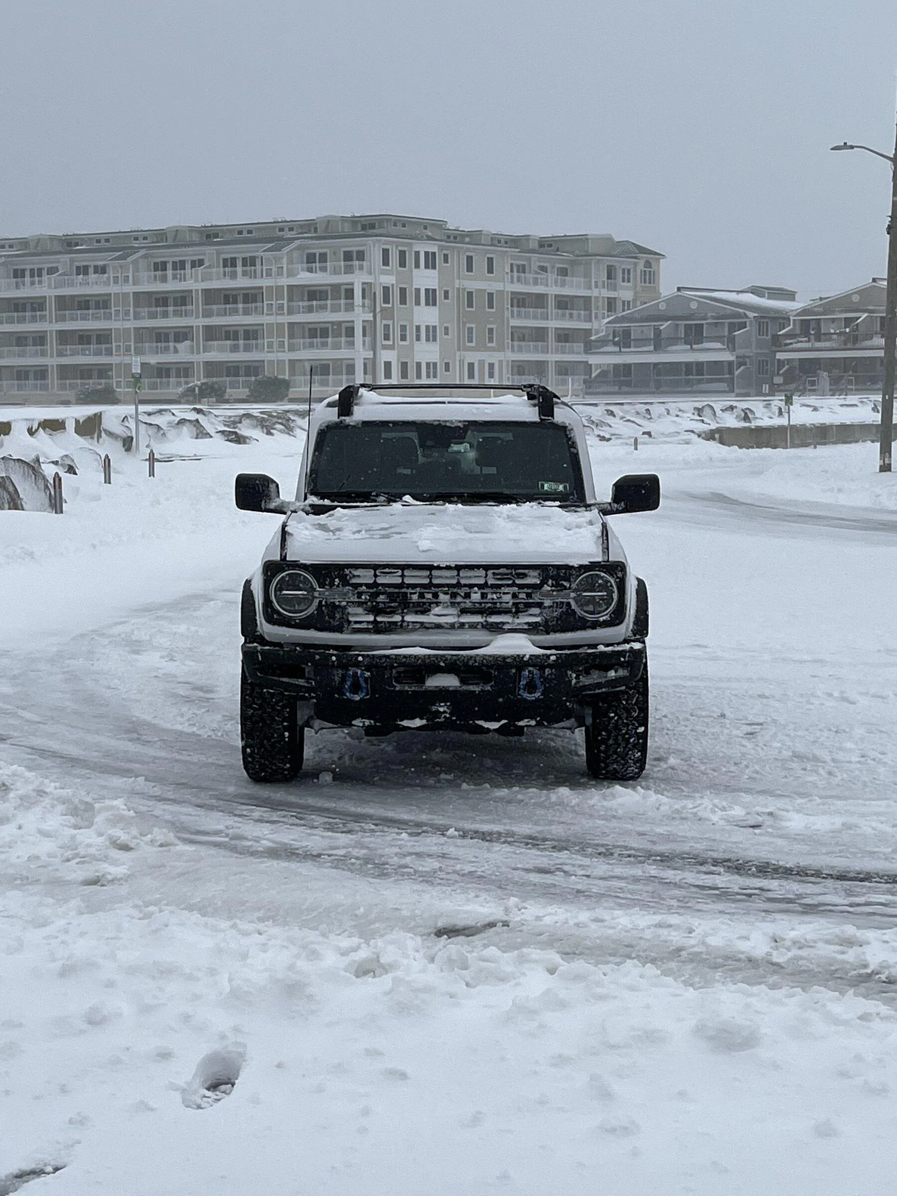 Ford Bronco 22 nor’easter snow storm CCEDD0F2-FFB1-47E6-A806-23FCFAC37A75