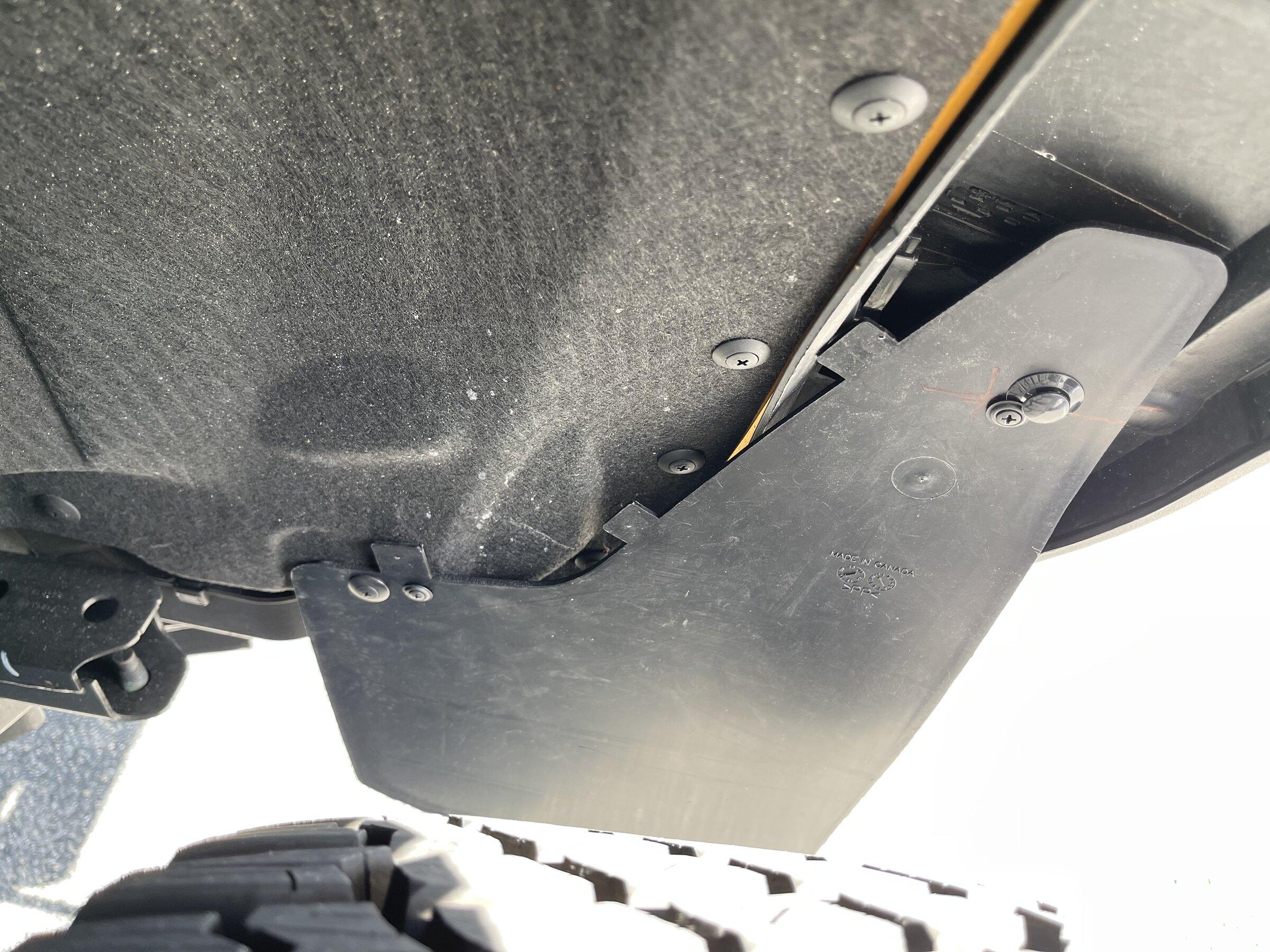 Ford Bronco Mudflaps and other mods D1497FF3-4B5A-4E4A-9E77-072AF10F1E0D