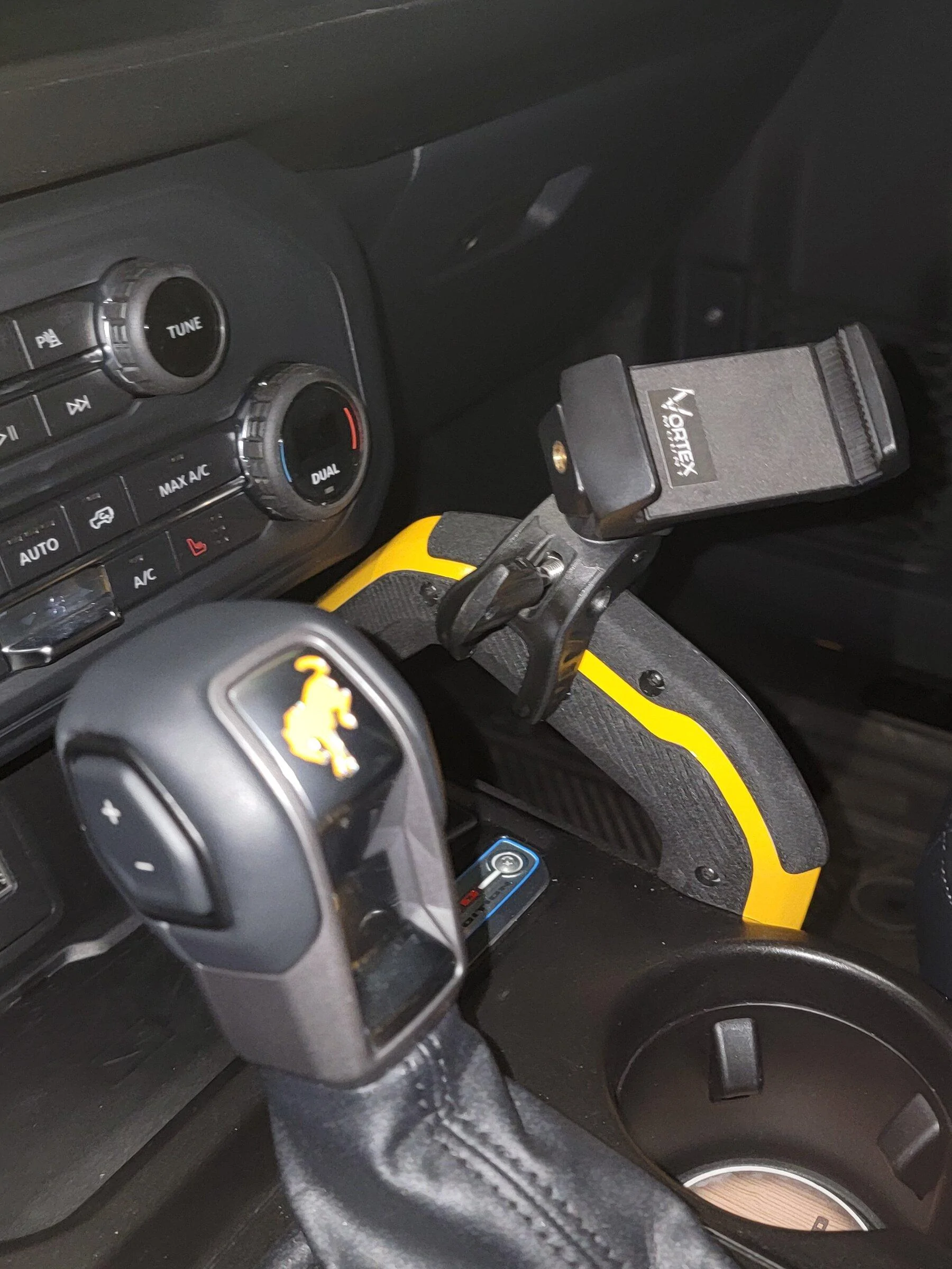 Ford Bronco Vortexsigns phone holder- console grab handle 20220129_121257