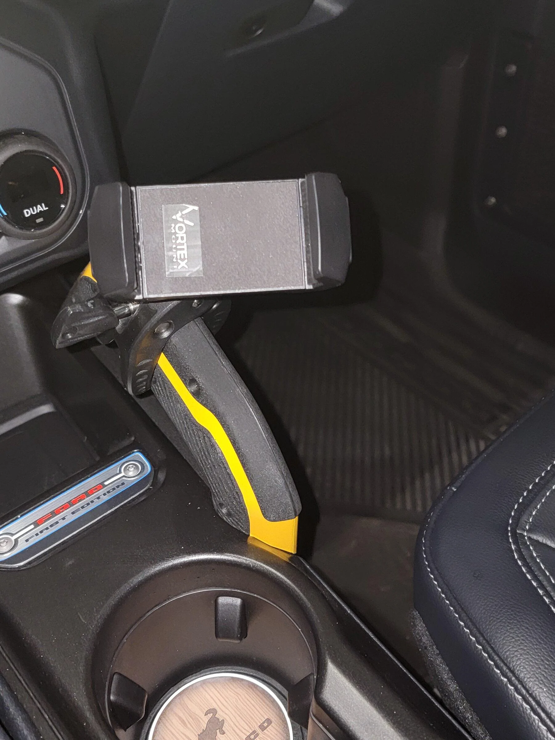 Ford Bronco Vortexsigns phone holder- console grab handle 20220129_121203