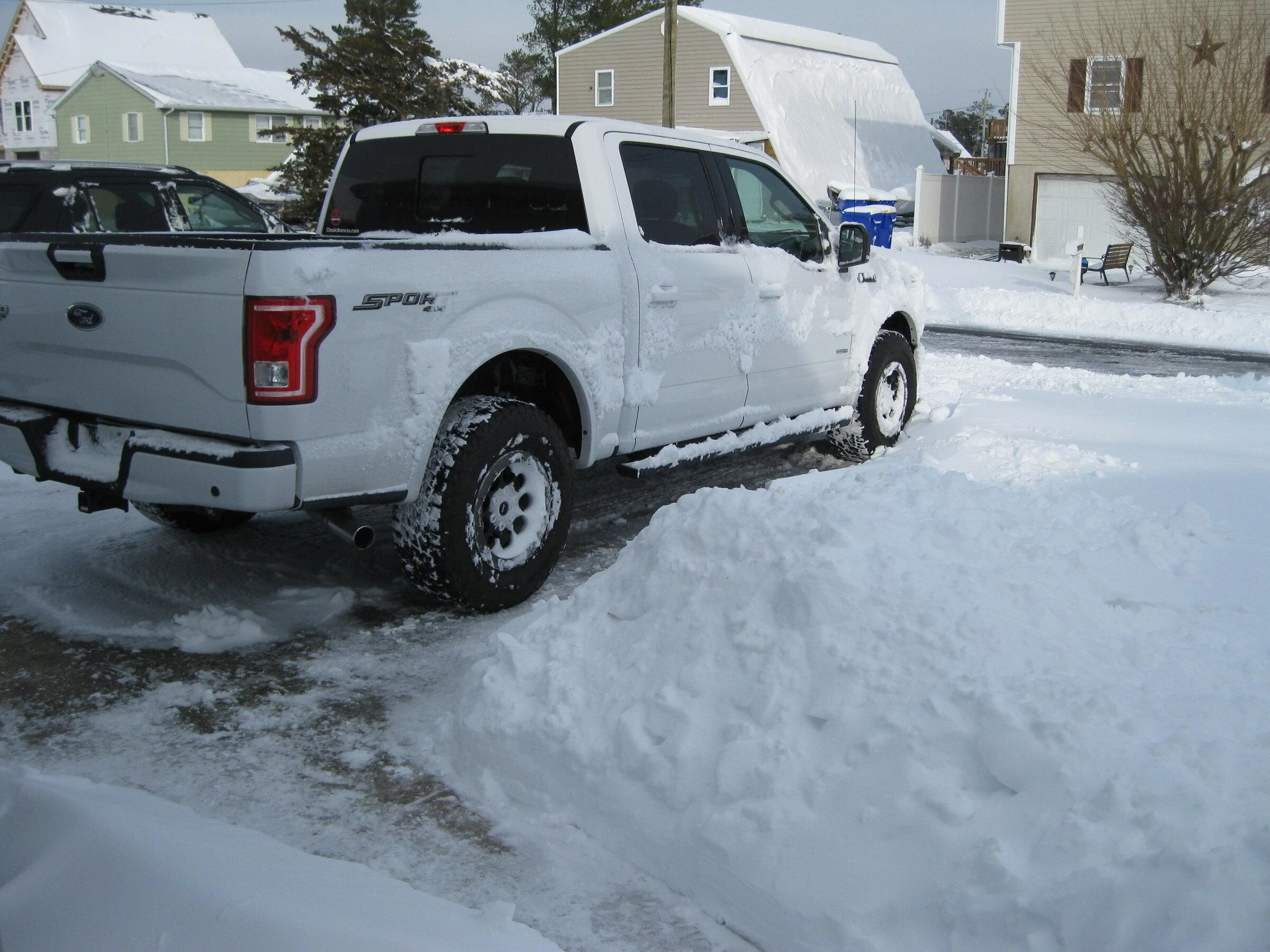 Ford Bronco Chapman Of Horsham with @dealerinsider 2022-01-29 03.55.57