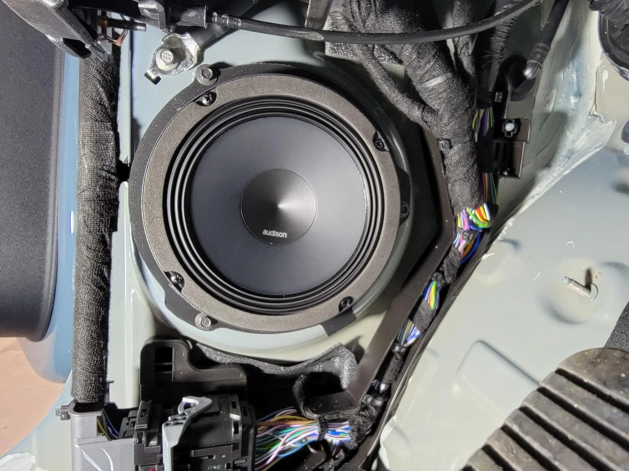 Ford Bronco Pro speaker upgrade BE062208-752C-4878-80C6-33B403505BC3