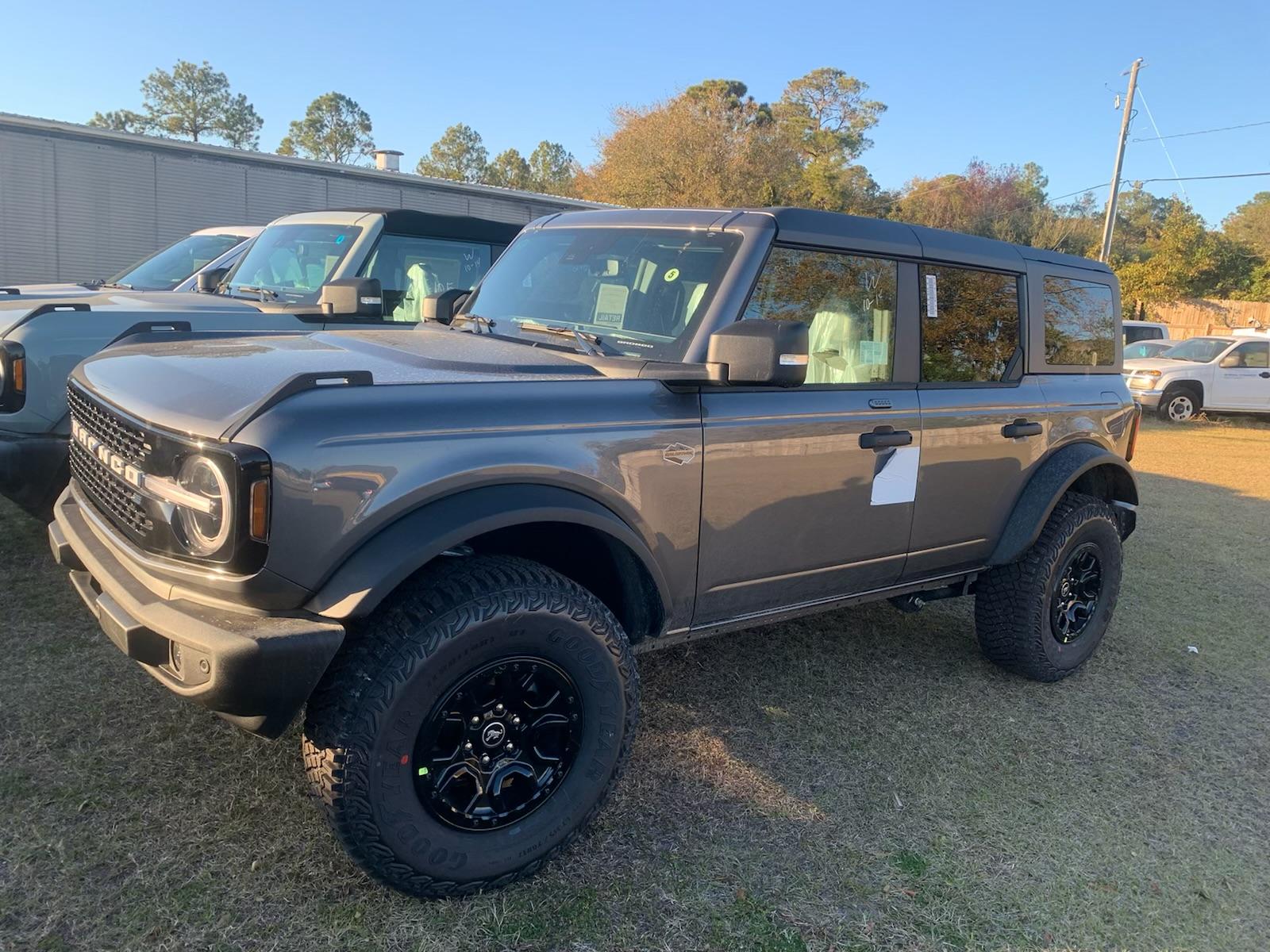 Ford Bronco 🛠 12/20/21 Build Week Group image1
