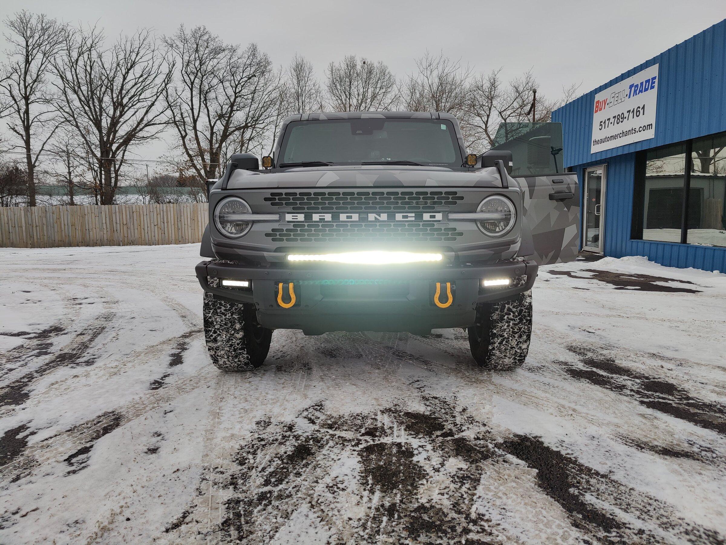 Ford Bronco My urban camo wrapped Badlands build *Updates* lights