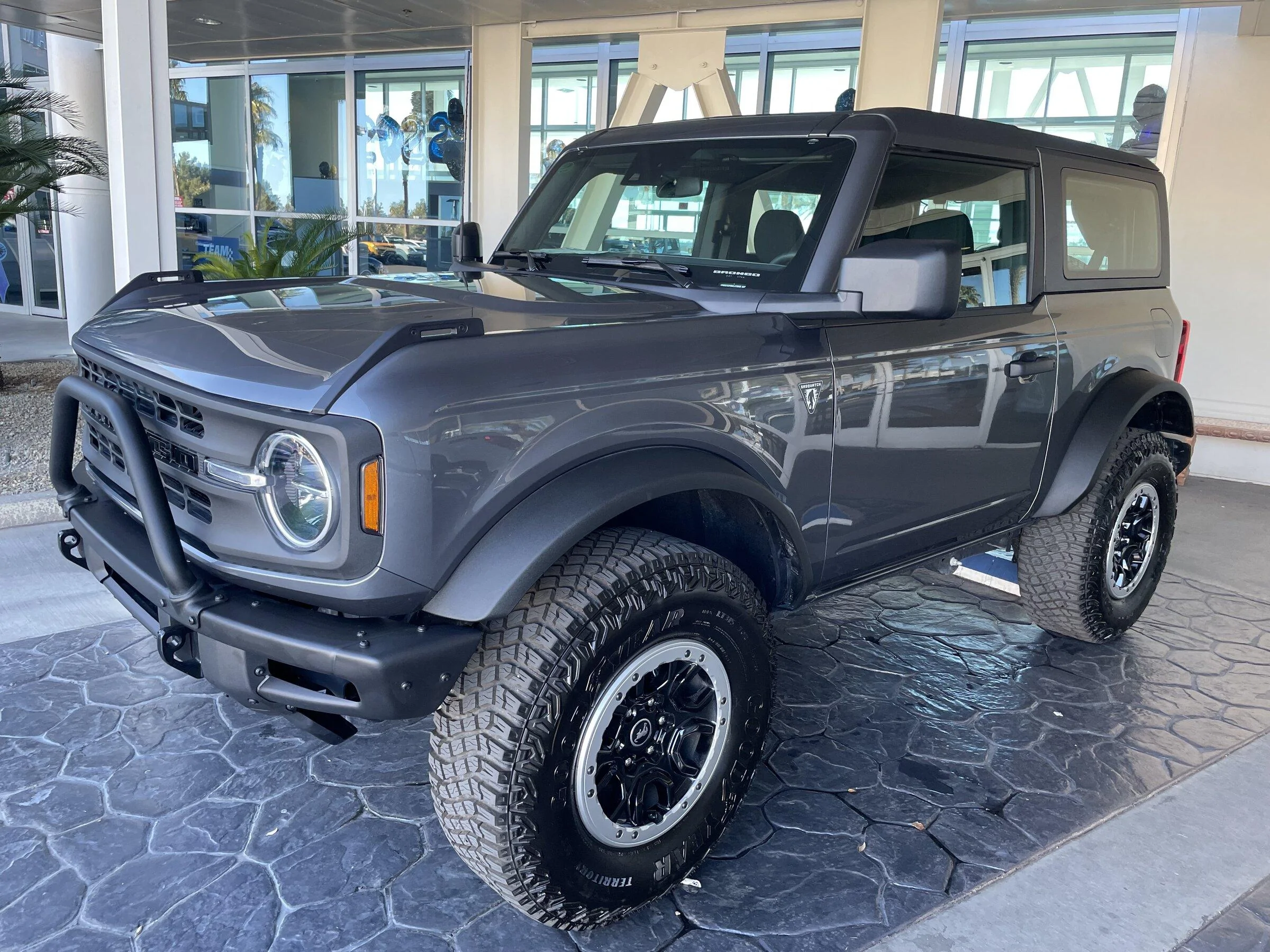 Ford Bronco ….. IMG_9367