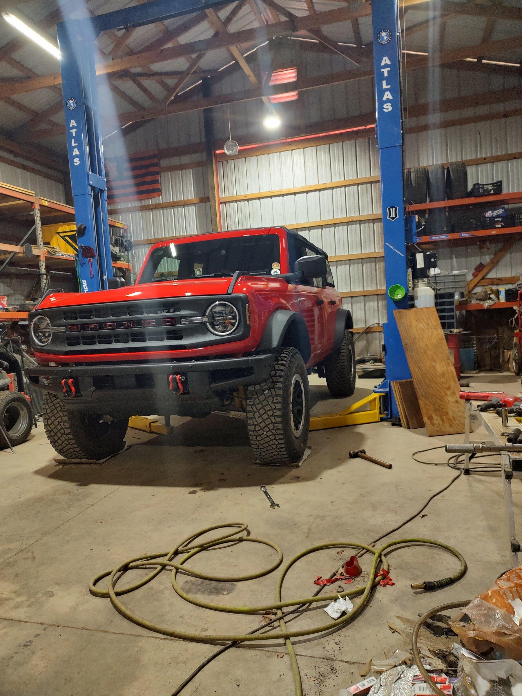 Ford Bronco Any Race Red BaseSquatch 4 door assembly line photos? IMG_20220130_151342328_HDR