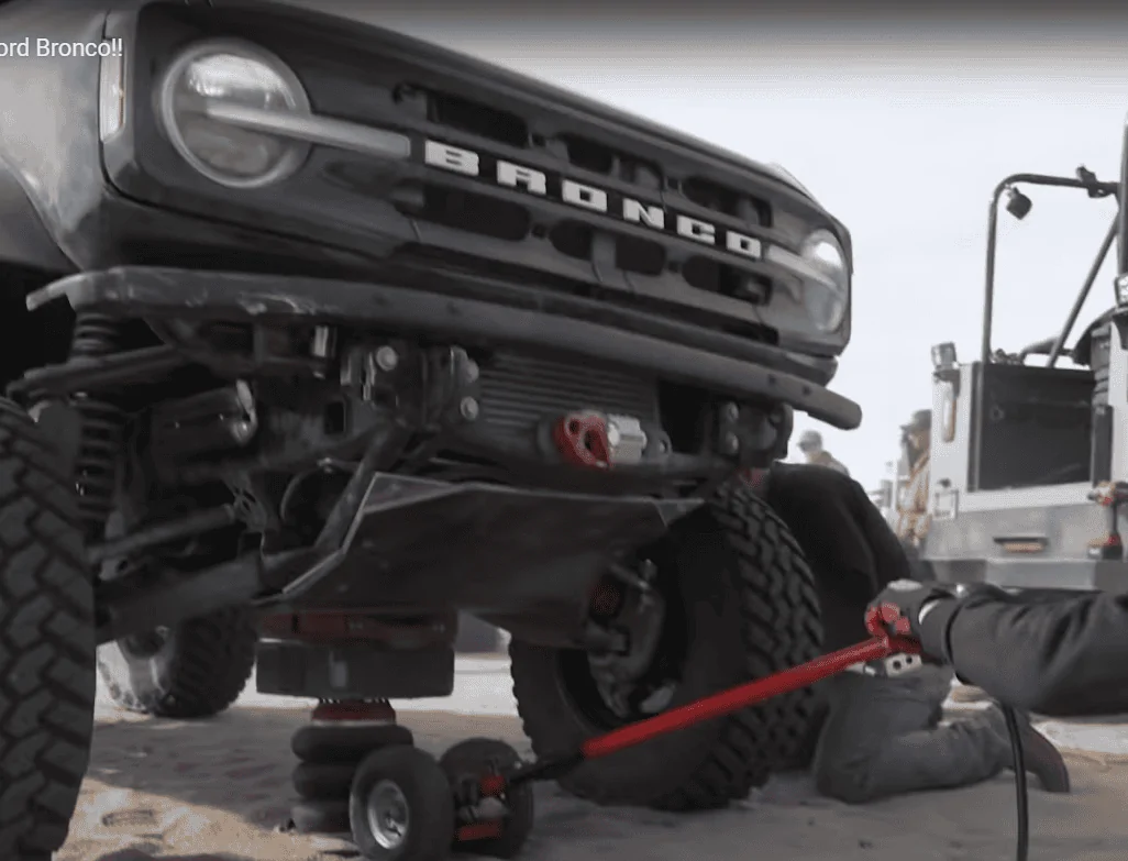Ford Bronco Vaughn Gittin Jr. testing the 4600 Class Ford Bronco 1643647415821