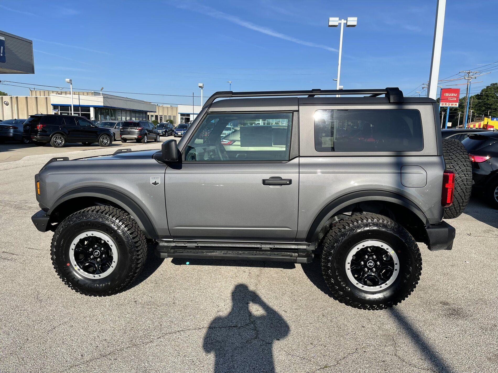 Ford Bronco Poll:  Which color would you NOT get? b3370bd2728b59223201b97f343cef2d