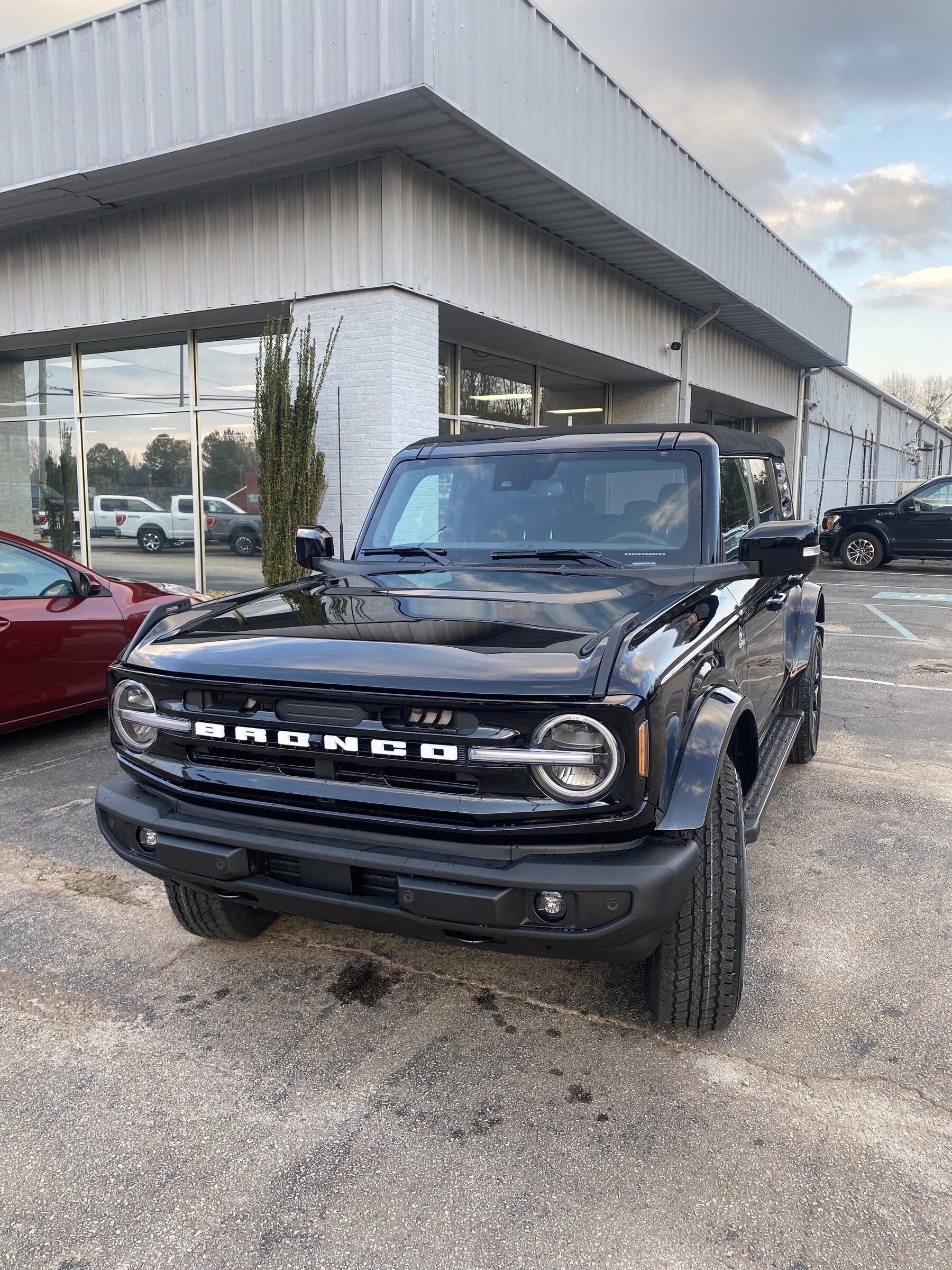 Ford Bronco 🛠 12/20/21 Build Week Group bronco