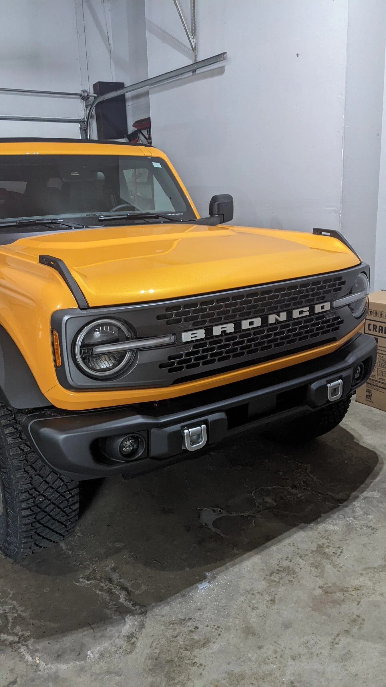 Ford Bronco Capable bumper D-ring paint PXL_20220201_174317923