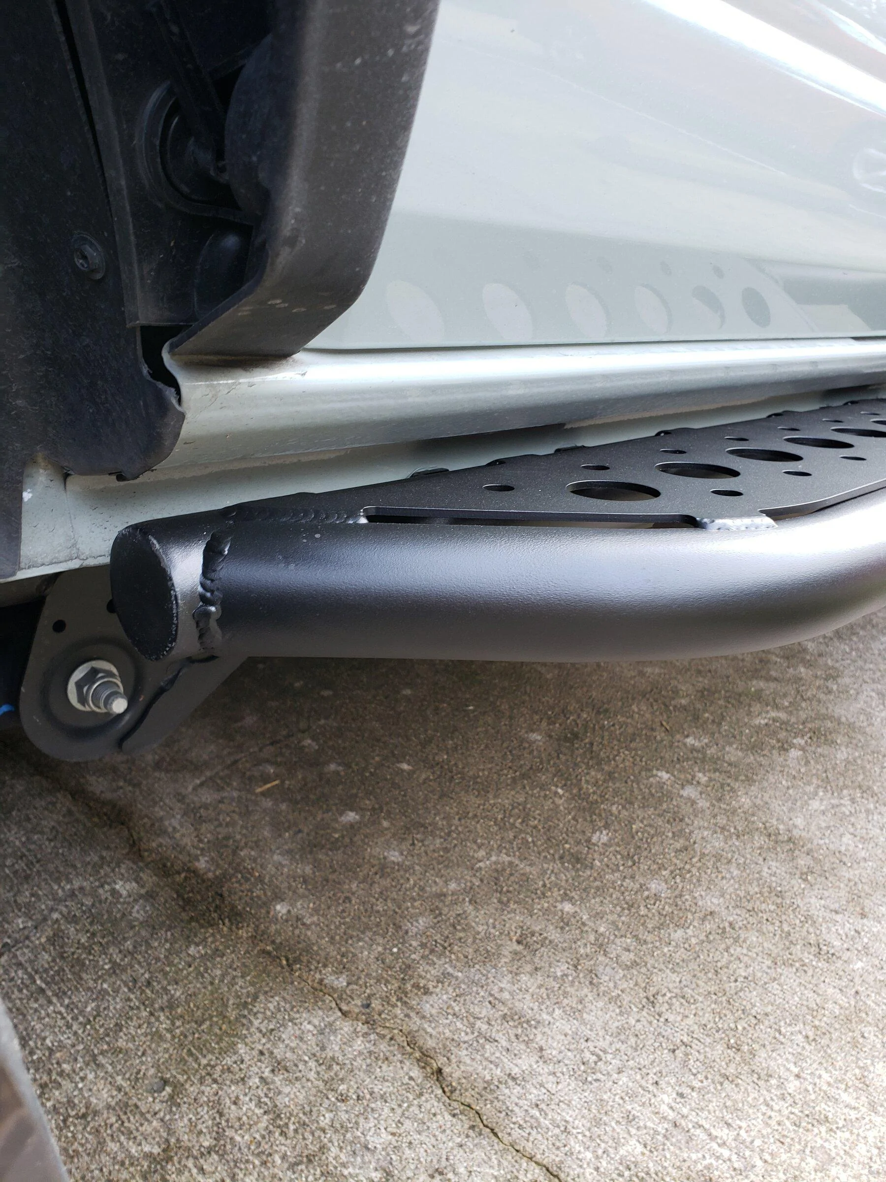 Ford Bronco ZROADZ slider / step installed 20220201_153314