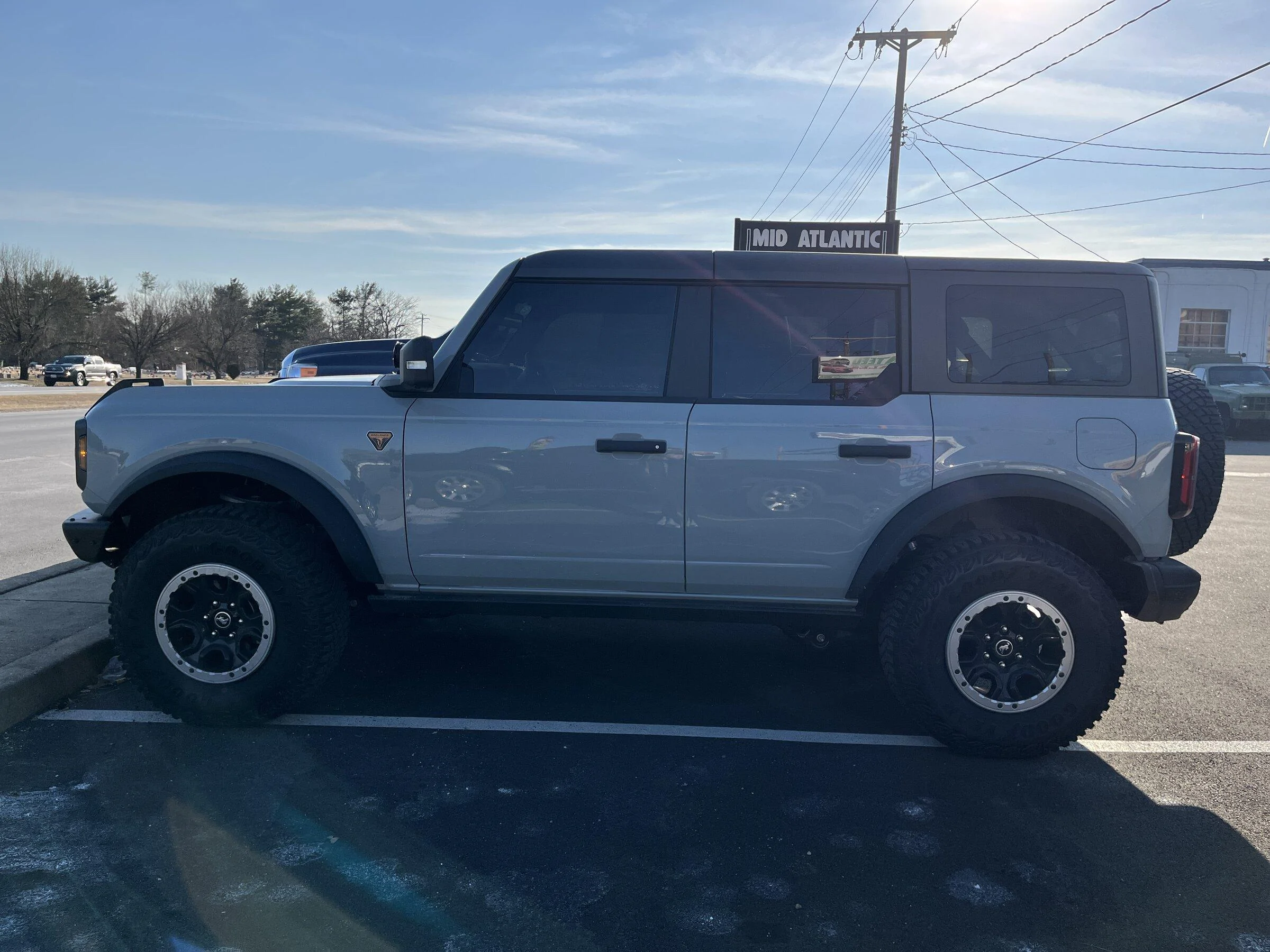 Ford Bronco CACTUS GRAY Bronco Club 2540A682-50CE-47ED-AEAB-54FF345A6861