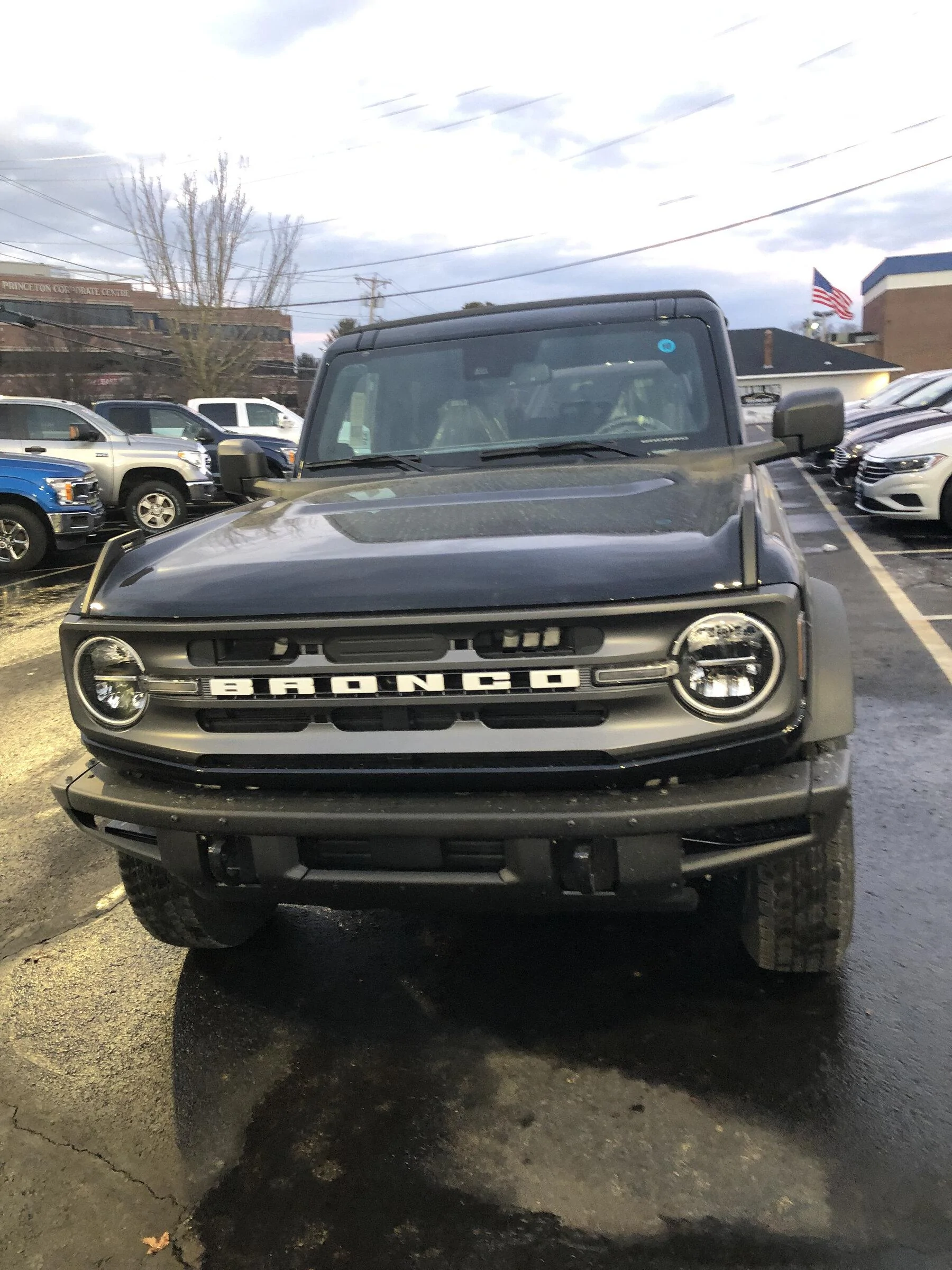 Ford Bronco Big Bend is in 54C52C59-467D-4EBD-B917-7027182CA2D6