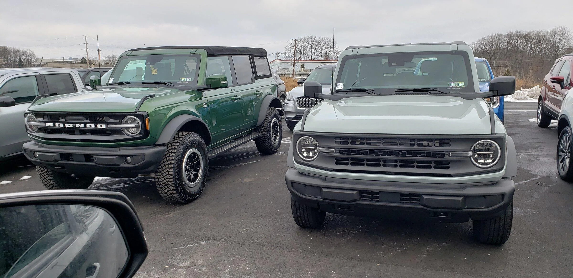 Ford Bronco ERUPTION GREEN Bronco Club 20220202_102530