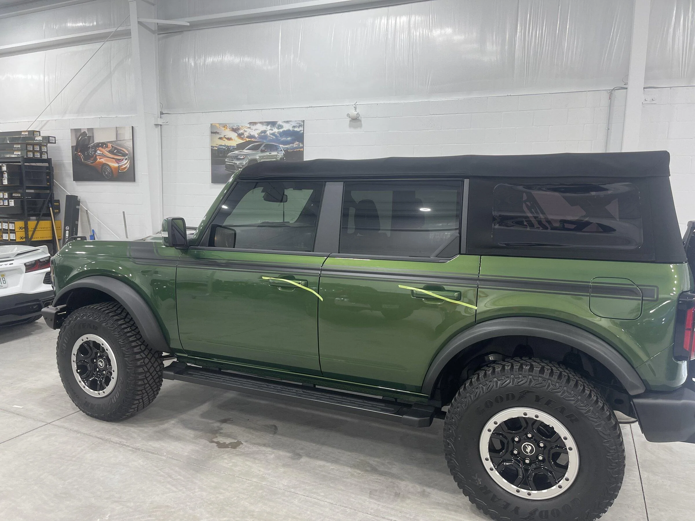 Ford Bronco 2022 Outer Banks Eruption Green Build - SOLD tempImageIE5ZLn