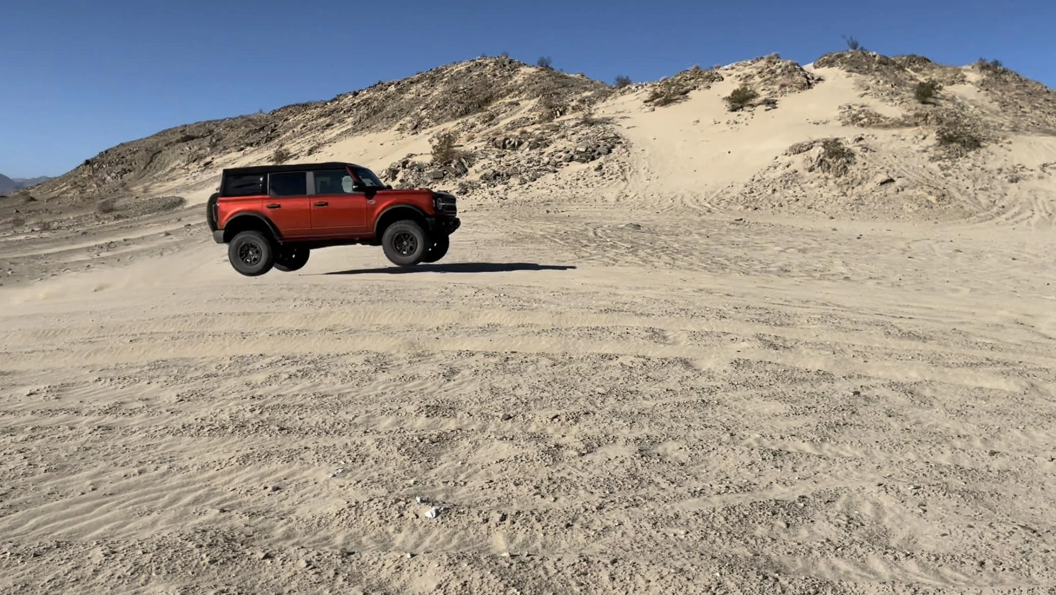 Ford Bronco What did you do TO / WITH your Bronco today? 👨🏻‍🔧🧰🚿🛠 CC09AA05-90C7-4669-AFFF-257FD69CA2B4