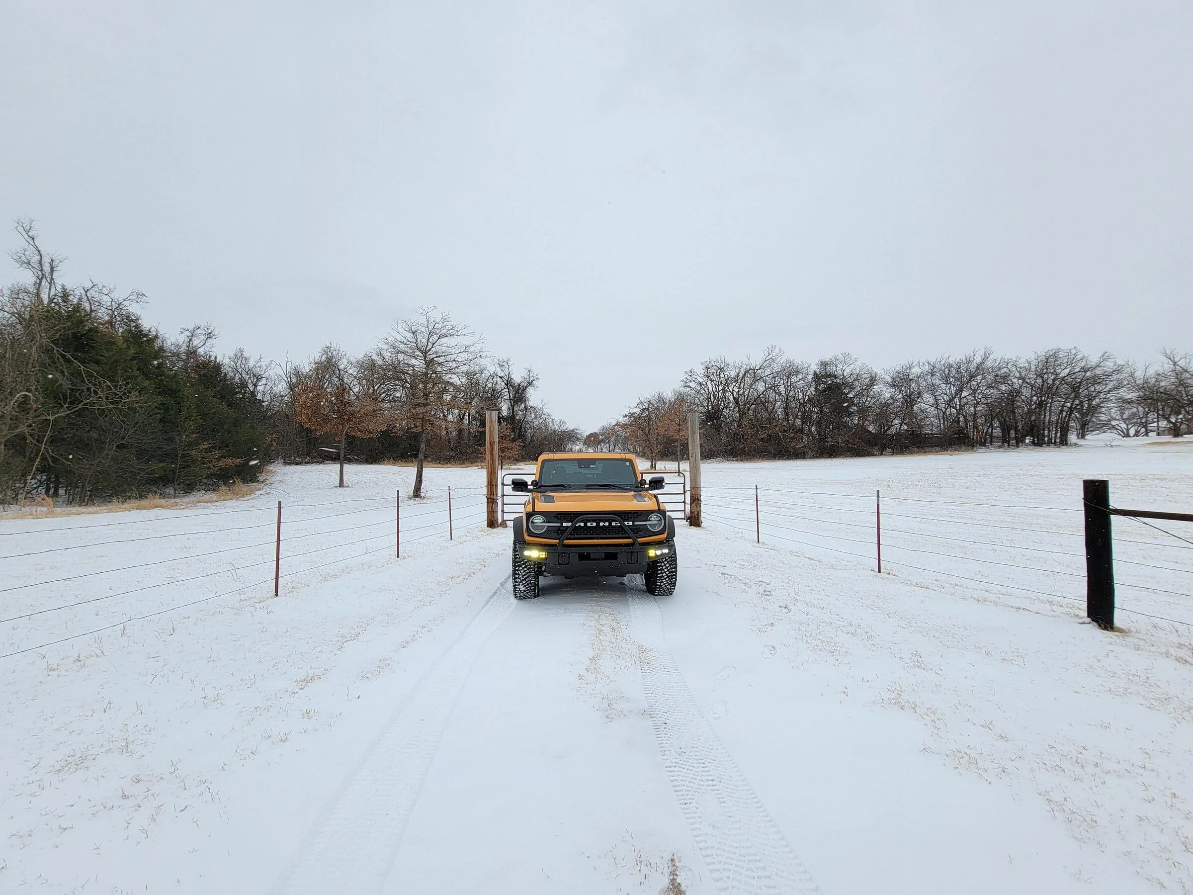 Ford Bronco My FE's First Snow 20220203_120225