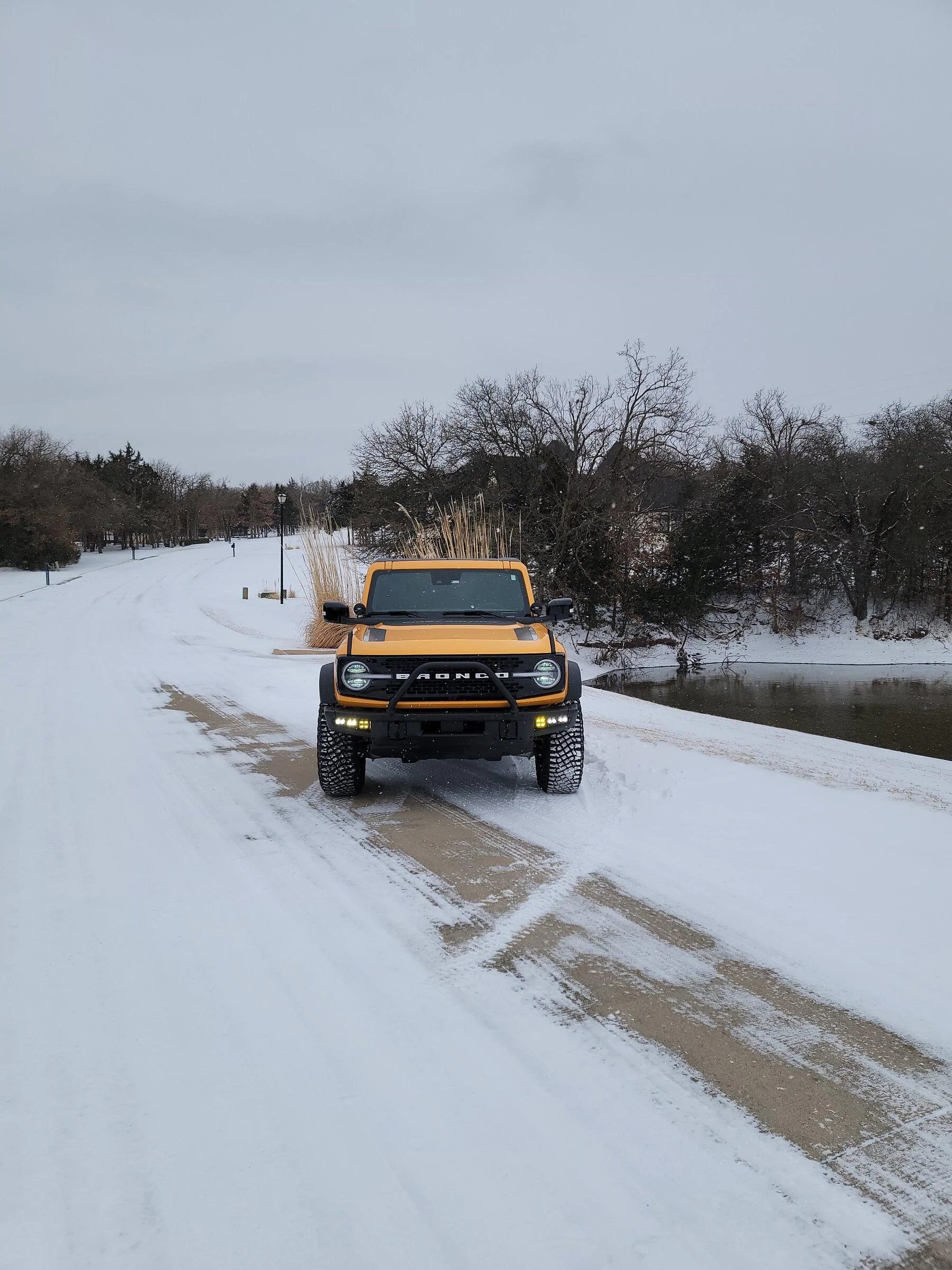 Ford Bronco My FE's First Snow 20220203_115409